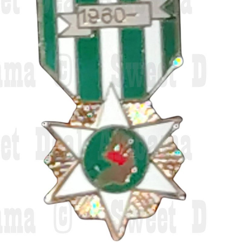 Vietnam War Campaign Mini Medal Hat, Vest, Lapel Collectors Pin 1-1/8"H x 9/16