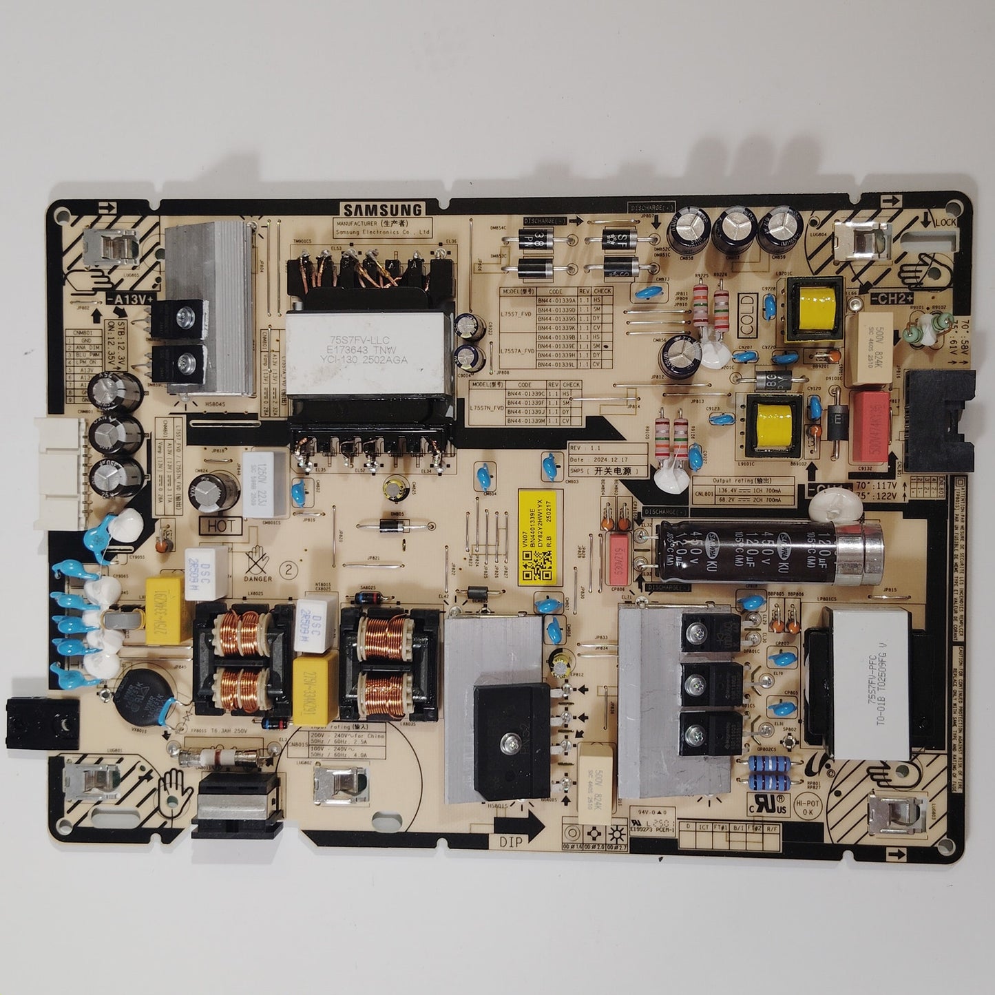 Samsung BN96-61905V Main Board +MC92A28089A Transformer OEM Set VF75US200UVQ UHD