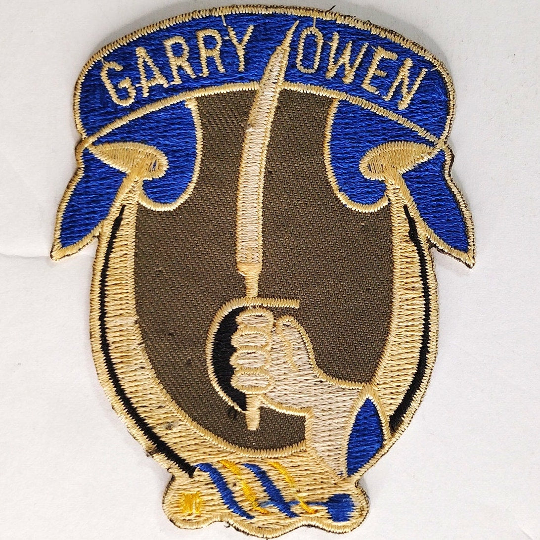 US Army 7th Cavalry Regiment Novelty Patch DUI 3‑1/4" × 2‑5/8" Iron‑On Sew‑On