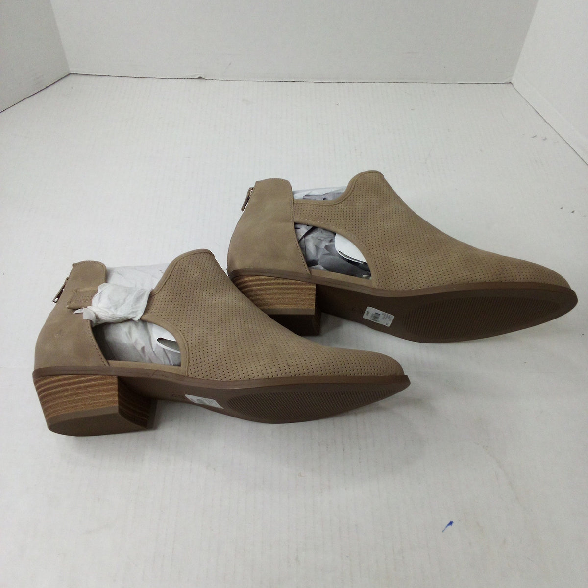 Lane Bryant Taupe Perforated Cutout Shootie Heels 12W Wide Block Heel Bootie