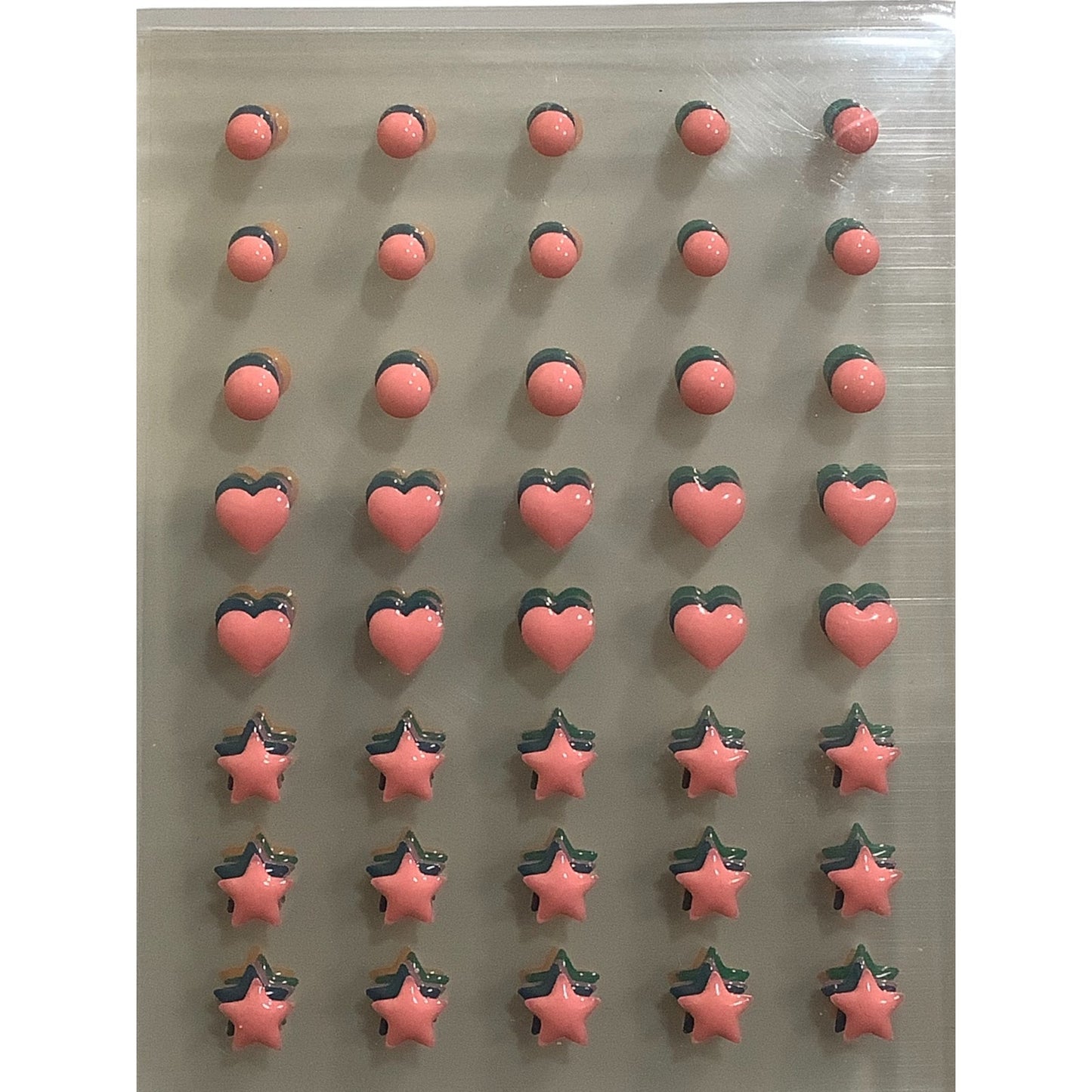 400 Embellishments, 5 Colors, 2 Size Disc, Hearts, and Stars, Colors Shown.