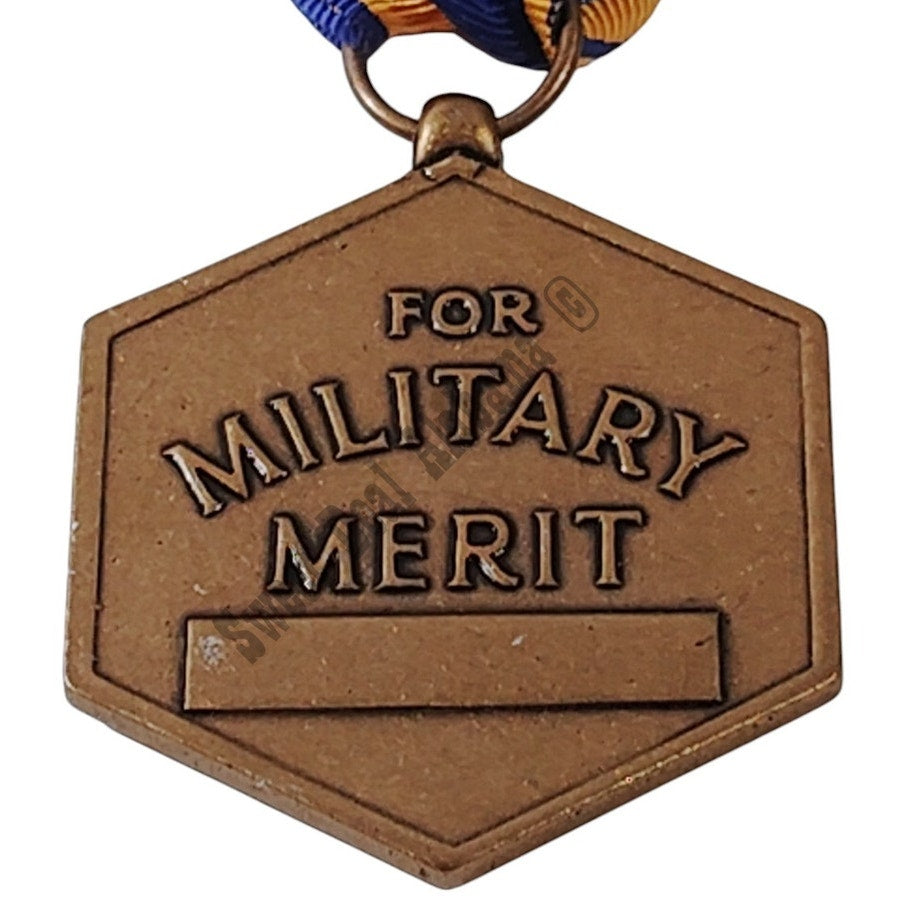 Air Force Commendation Medal Pinback, 1-7/16"D x 3-1/4"H Overall
