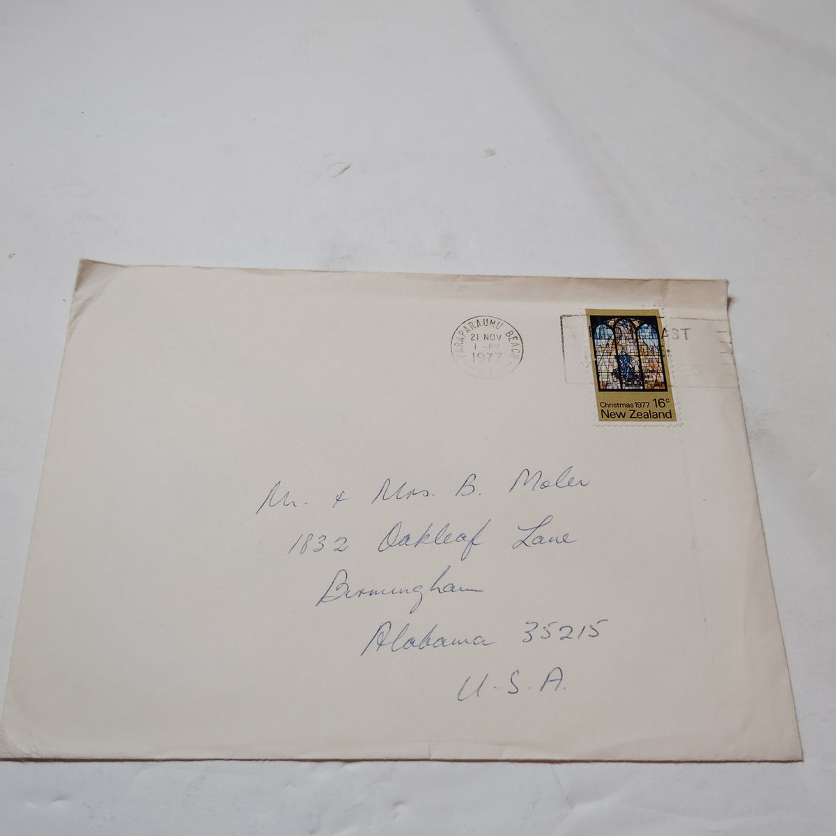 1977 New Zealand Christmas 16c Stamp Cover - Paraparaumu Beach Postmark