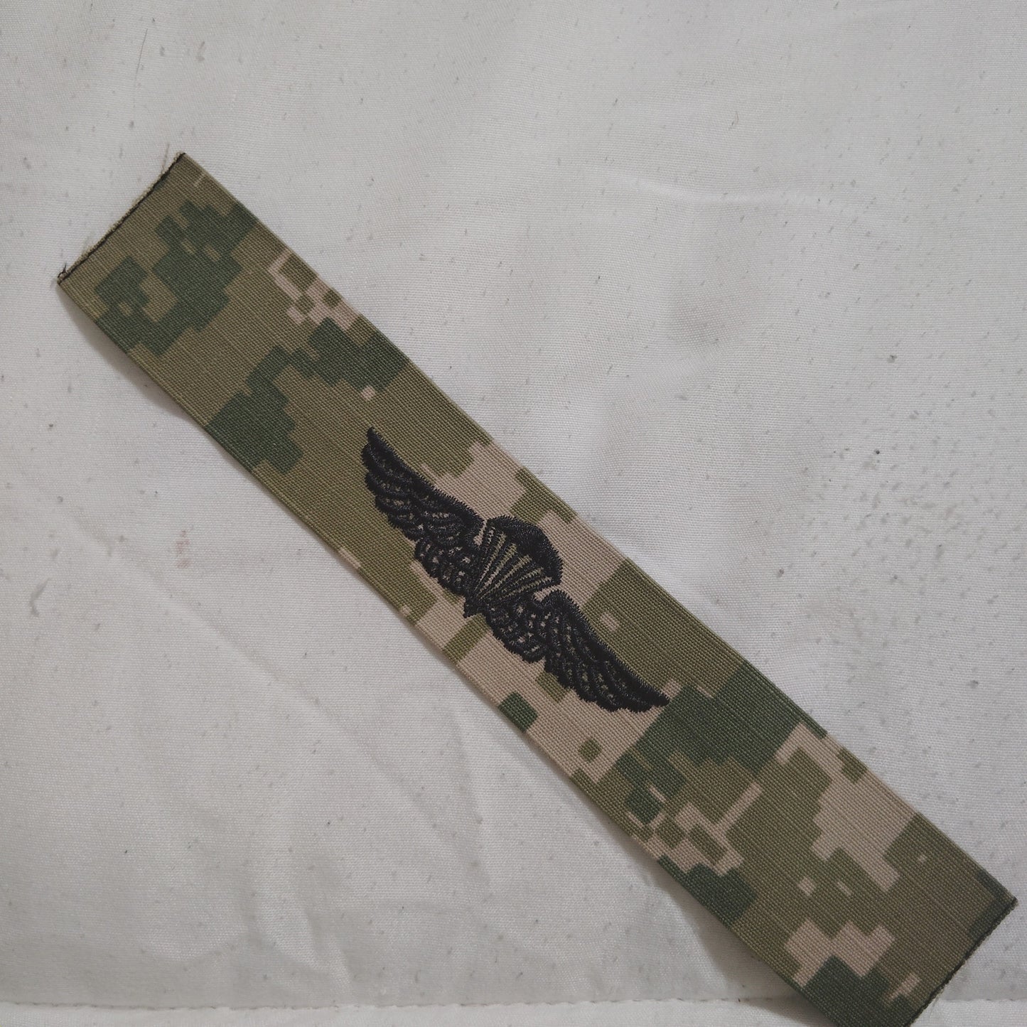 Navy/USMC Parachutist Badge – NWU Type III – 7.5" × 1" TE Sew‑On Novelty Patch