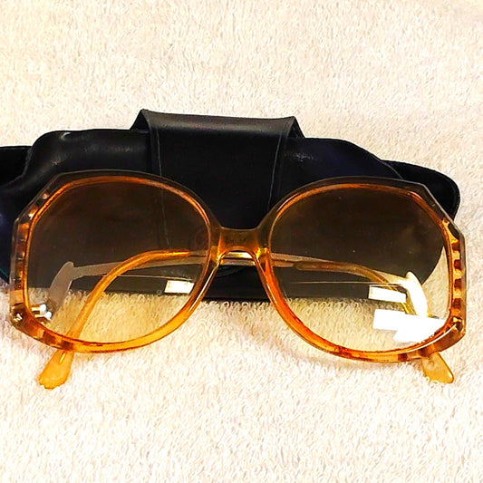 VTG Women’s Oversized Amber Hexagonal Glasses Frames 1970s–80s Boho