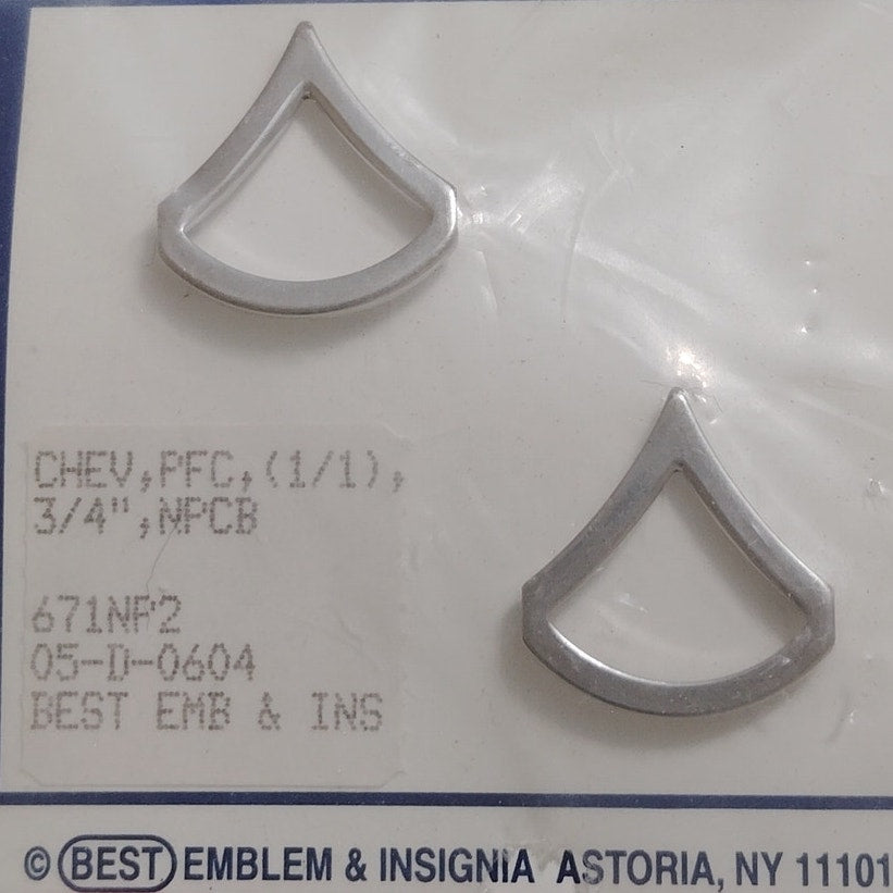 Private First Class (PFC) E3 Collar Device Set, 1 Pr, 3/4" Hat/Lapel Novelty Pin