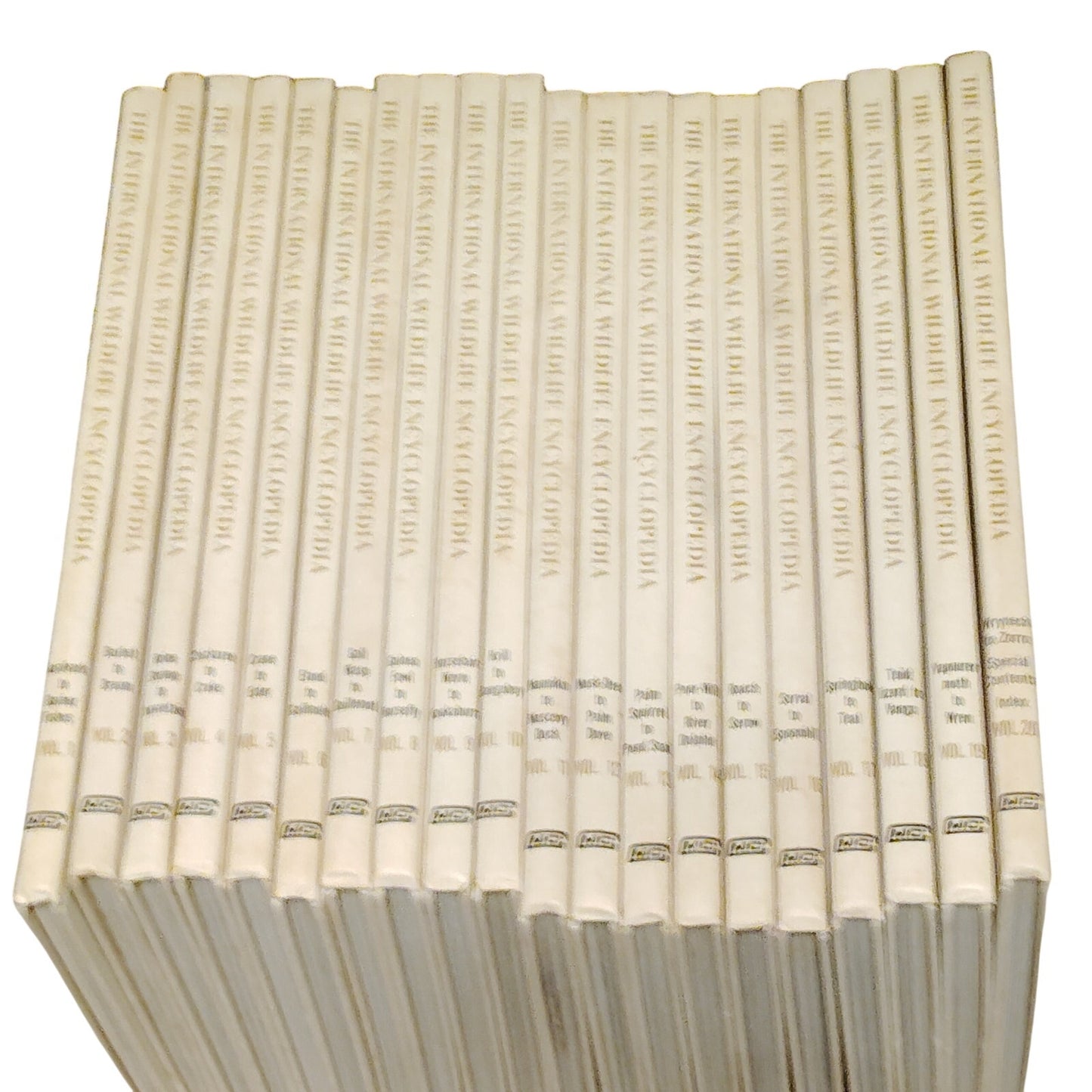 1970 International Wildlife Encyclopedia 20‑Volume Set Burton Vintage Estate