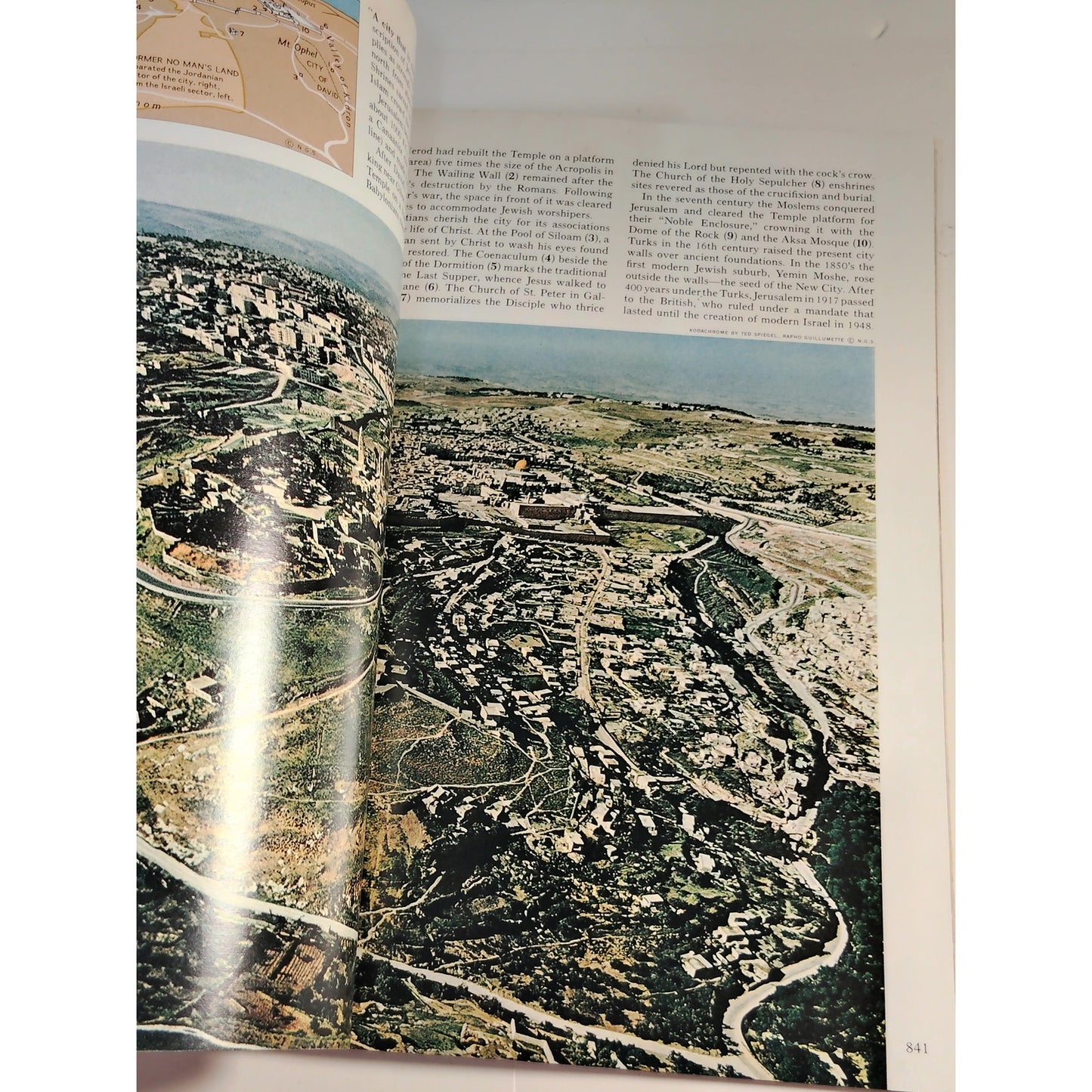 National Geographic – December 1968, Mekong River, Jerusalem, Komodo Dragons