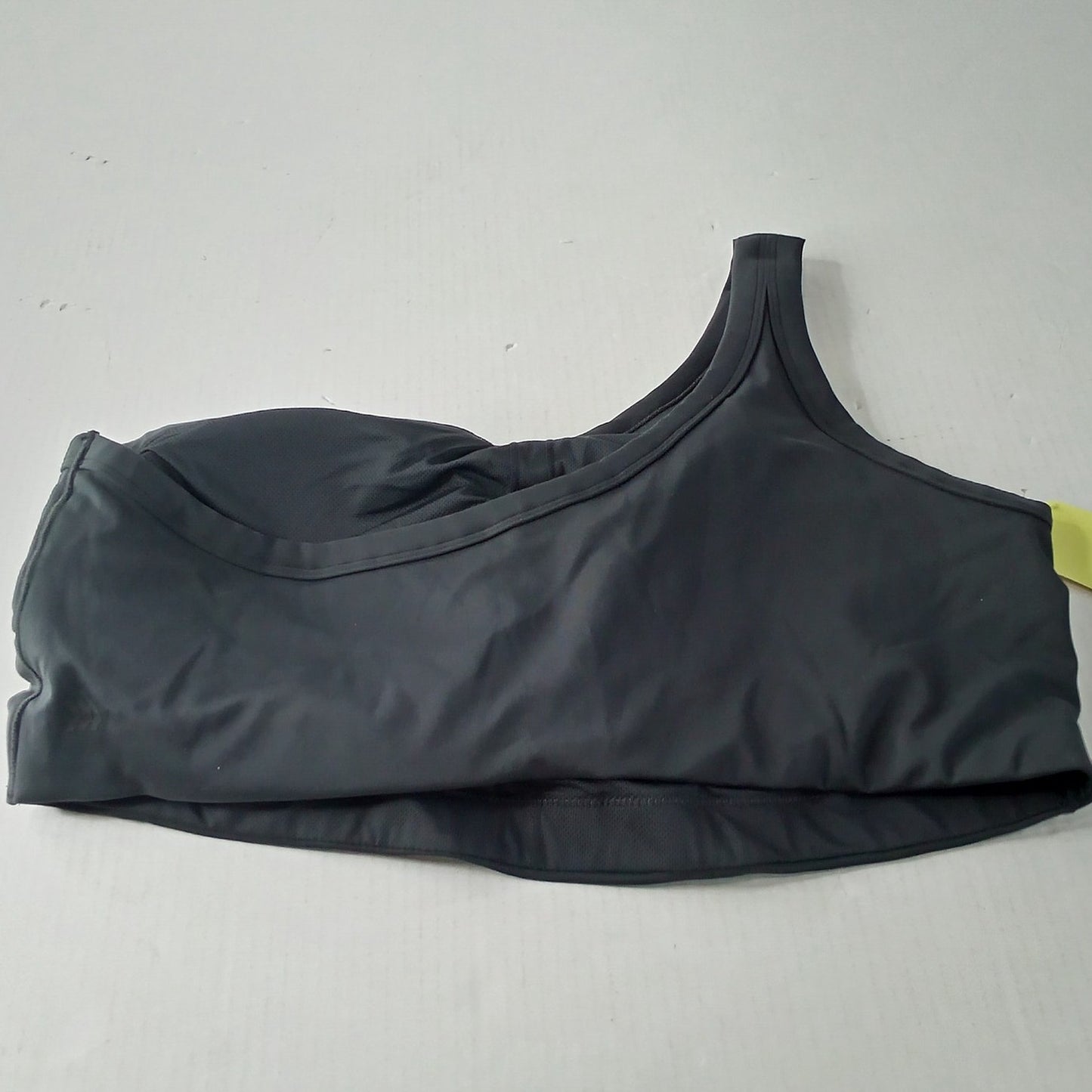 Light Support Brushed Sculpt Asymmetrical Sports Bra – All in Motion Black 4X