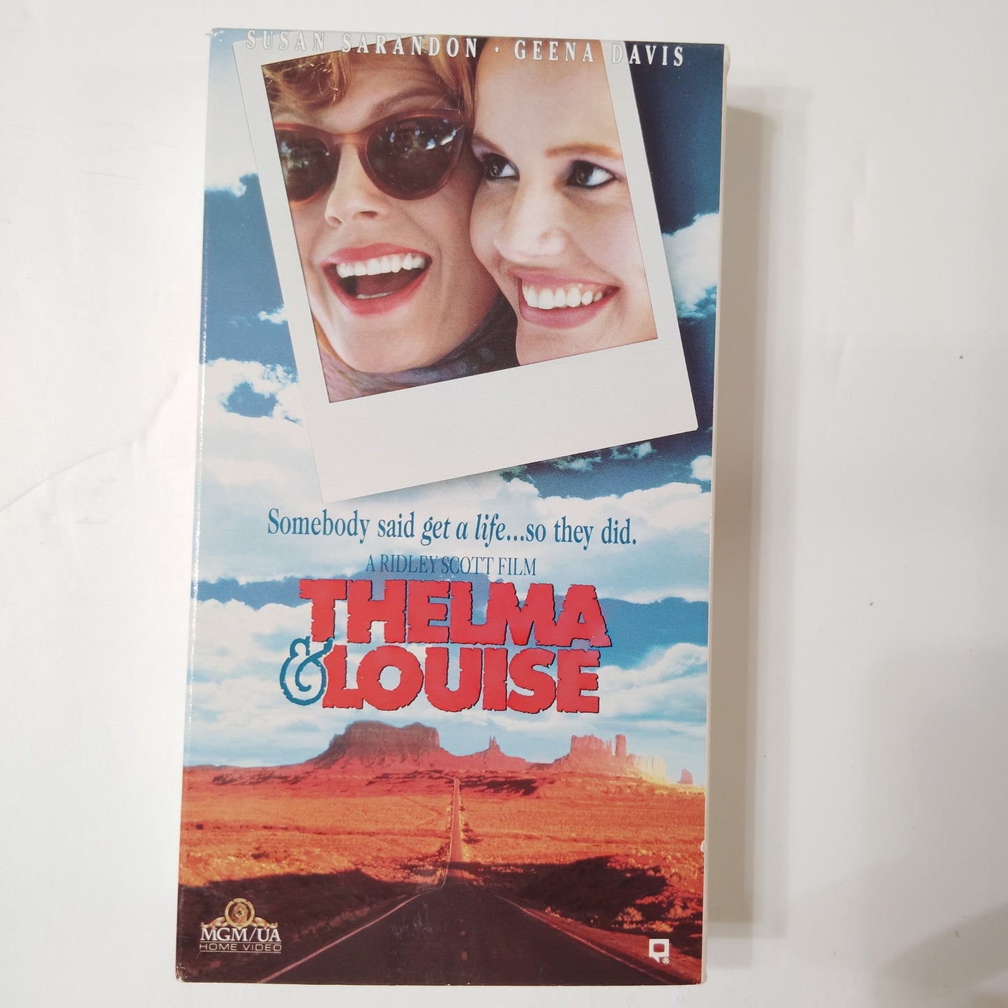 Thelma & Louise VHS 1991 Geena Davis Susan Sarandon Brad Pitt Drama
