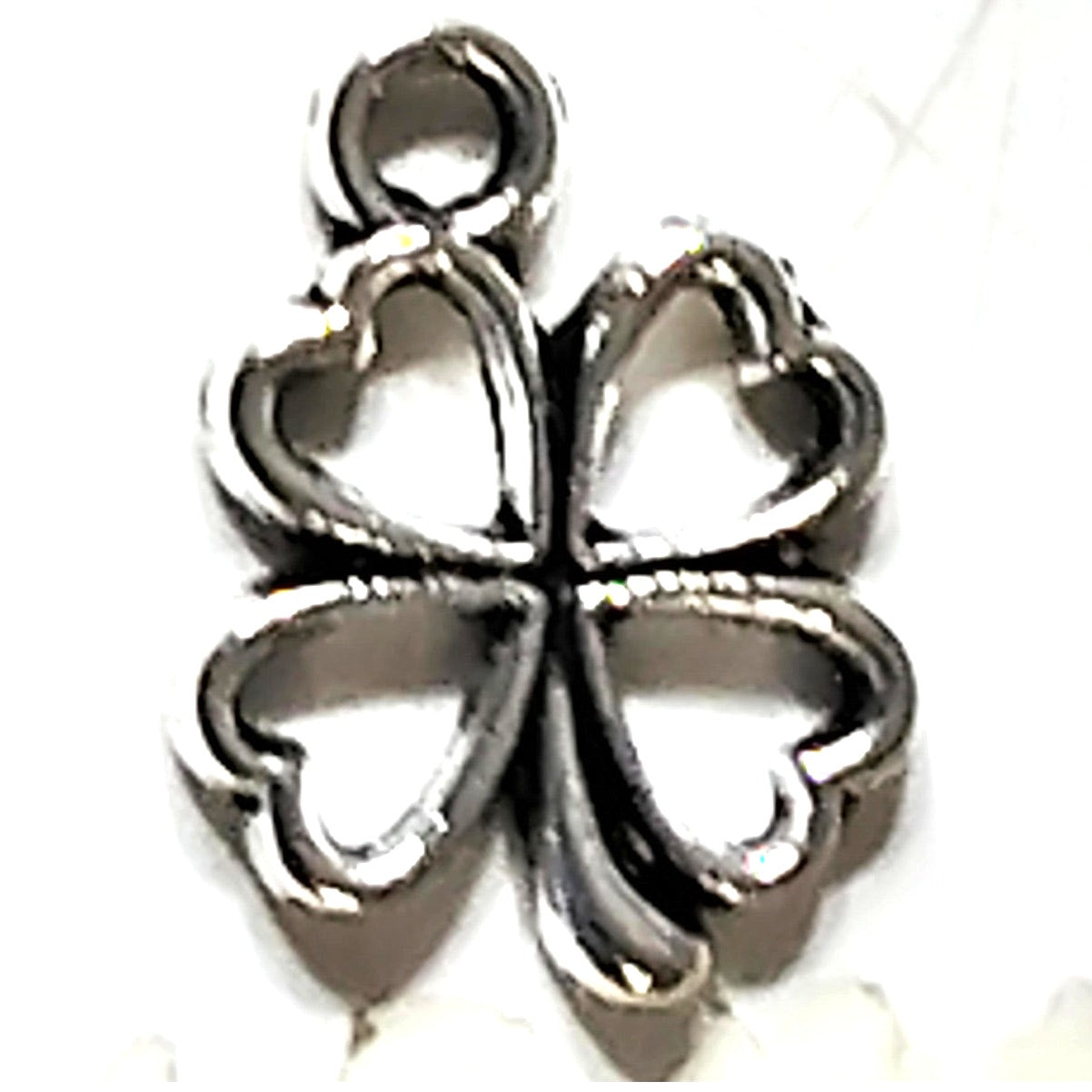 Silver Tone Pendant Charm 4‑Heart Clover Design 1/2" Lucky Jewelry Accessory