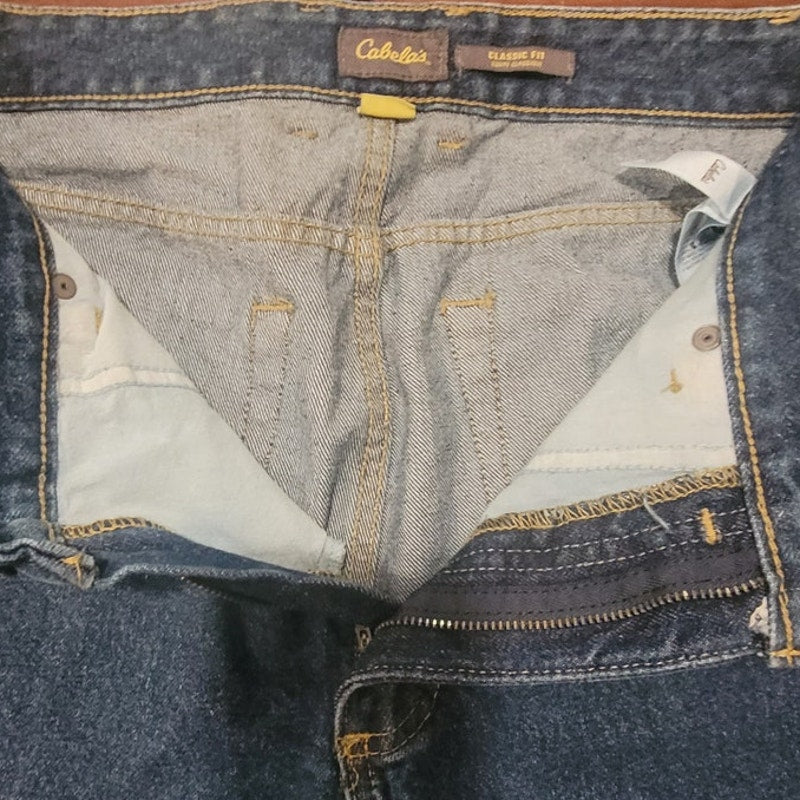 Cabela’s Classic Fit Men’s Jeans 30x30 – Denim Straight Leg, NWT 04970-995