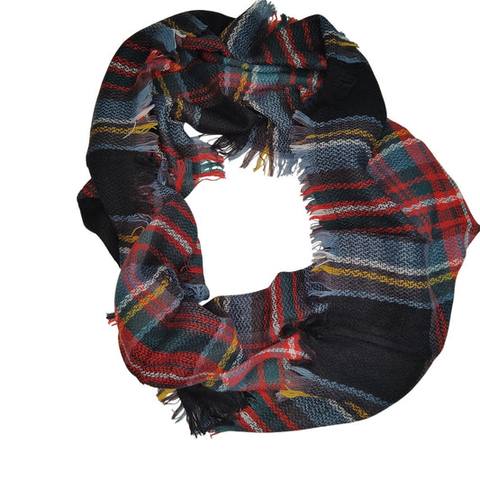 Lucky Leaf Infinity Scarf w/ Tassels Lightweight 100% Acrylic Black/Green Plaid