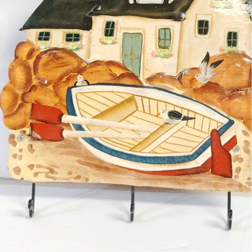 VTG Hammered Metal Lighthouse Wall Key Rack 3‑Hook Coastal Decor