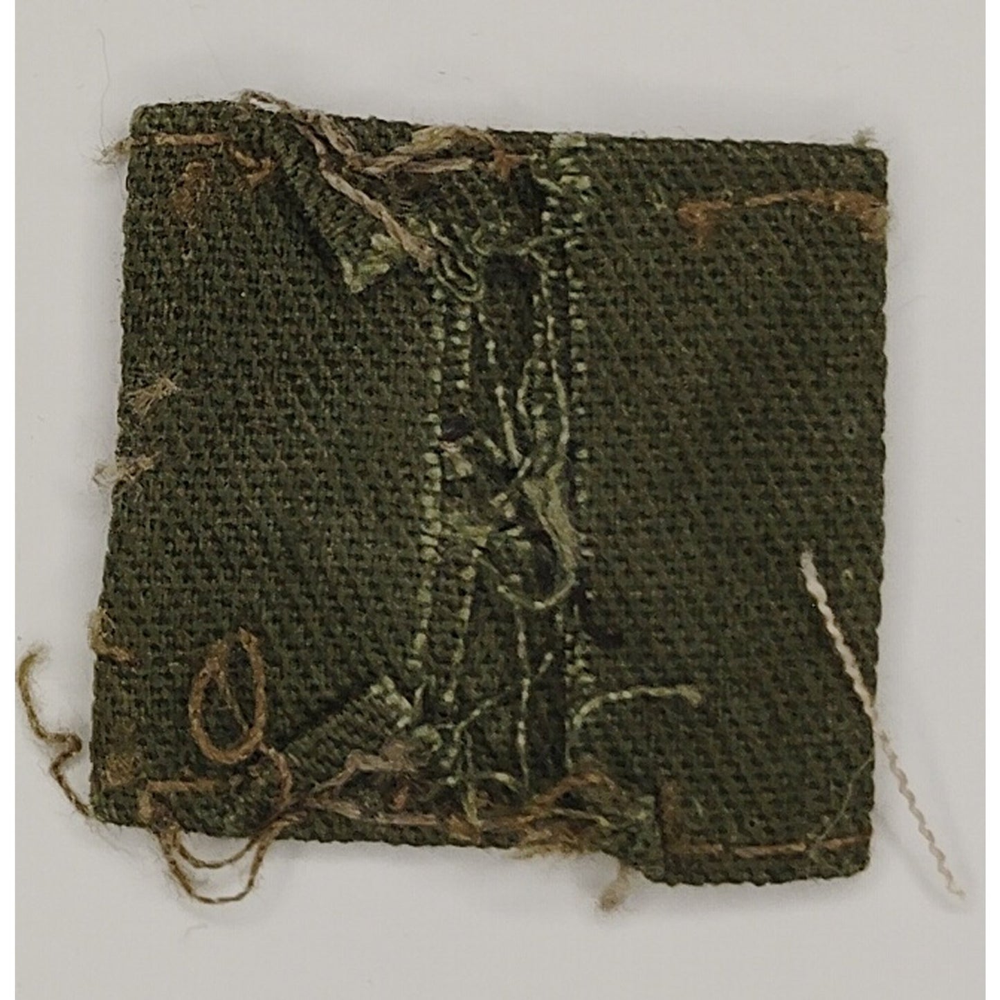 US Army SGT E‑5 Rank Patch Subdued ODG 1" × 1" TE Collar or Cap Device