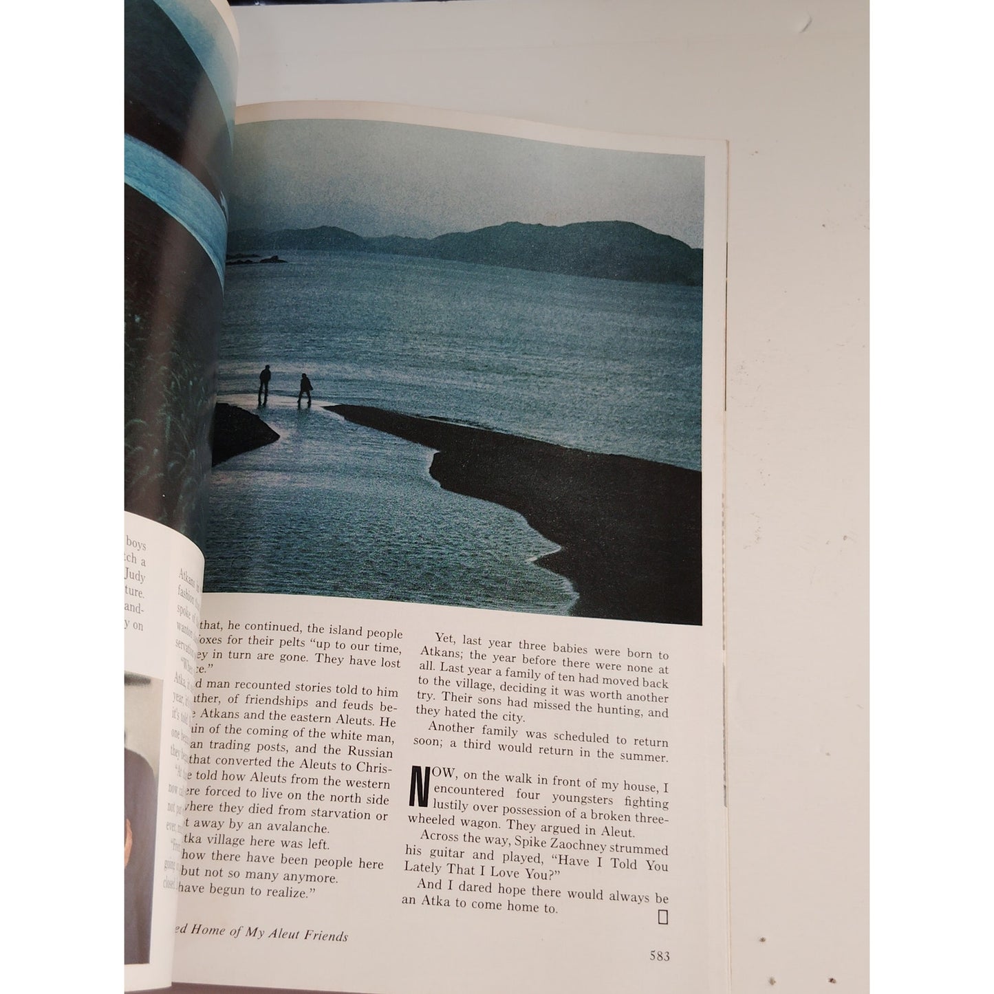 National Geographic Magazine – October 1974, Texas, Bhutan, Skylab, Plankton