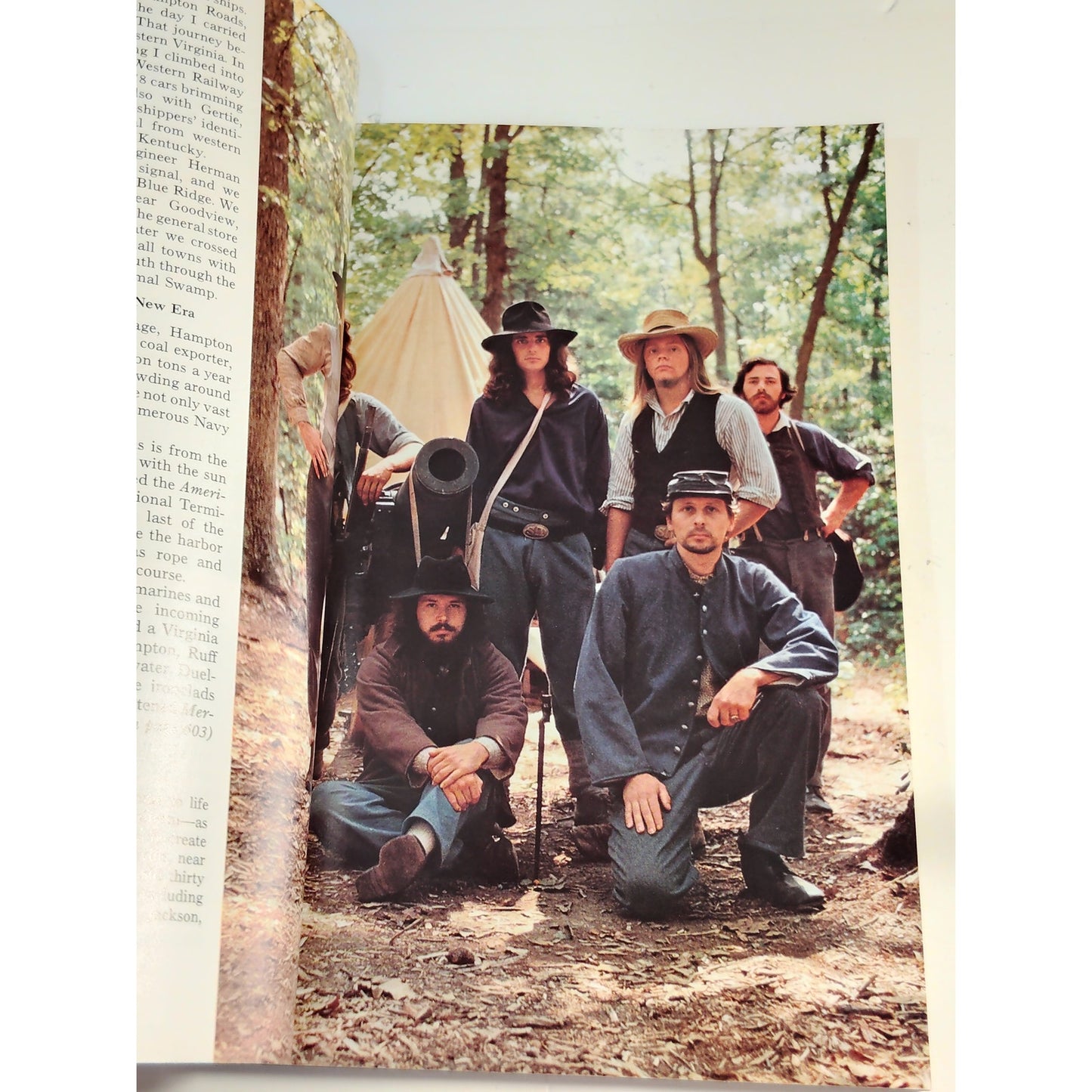 National Geographic – November 1974, Virginia, Maya Civilization, Renaissance