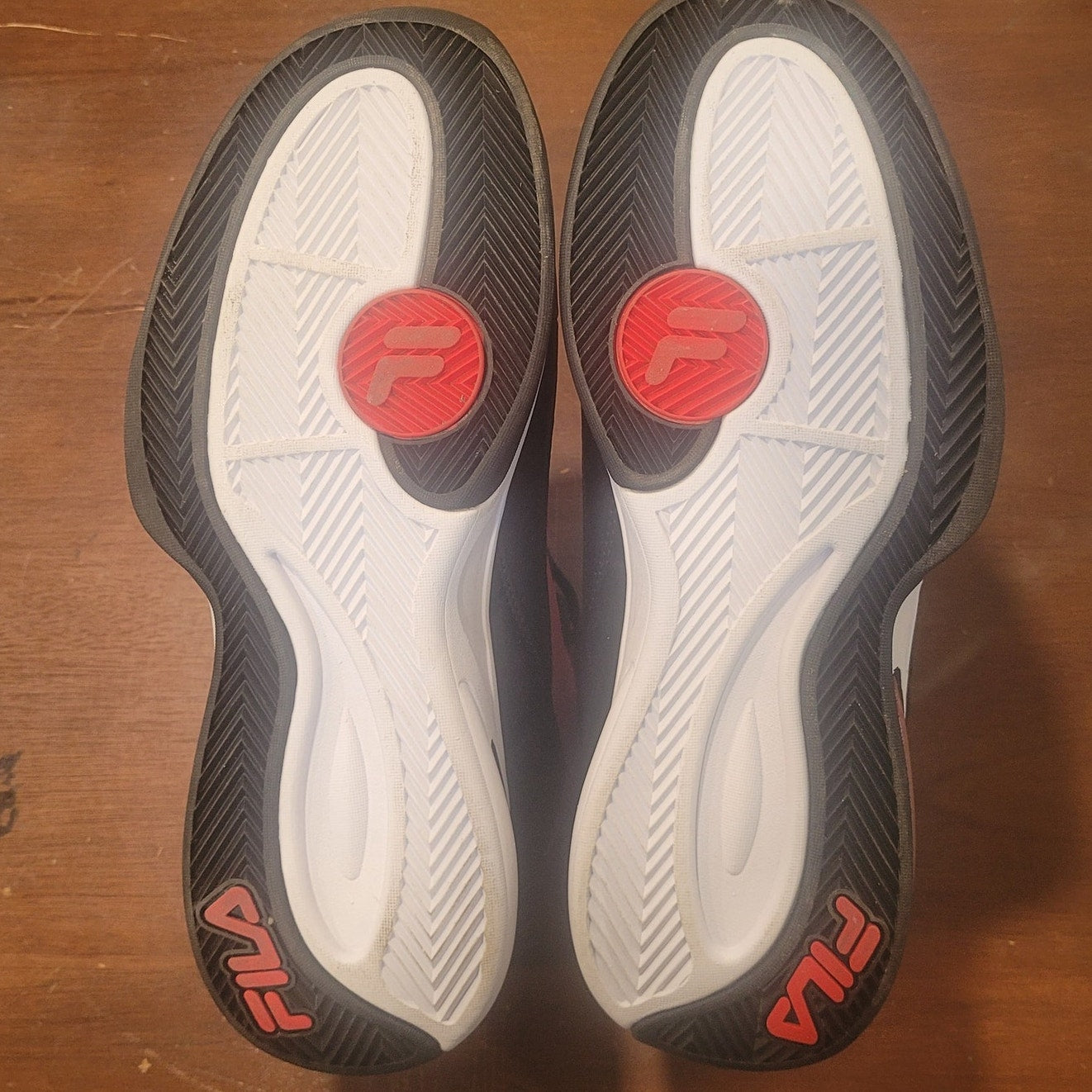 Fila Activisor Viz Men’s Athletic Shoes, Size 9.5 Red/Black, Lightweight Comfort