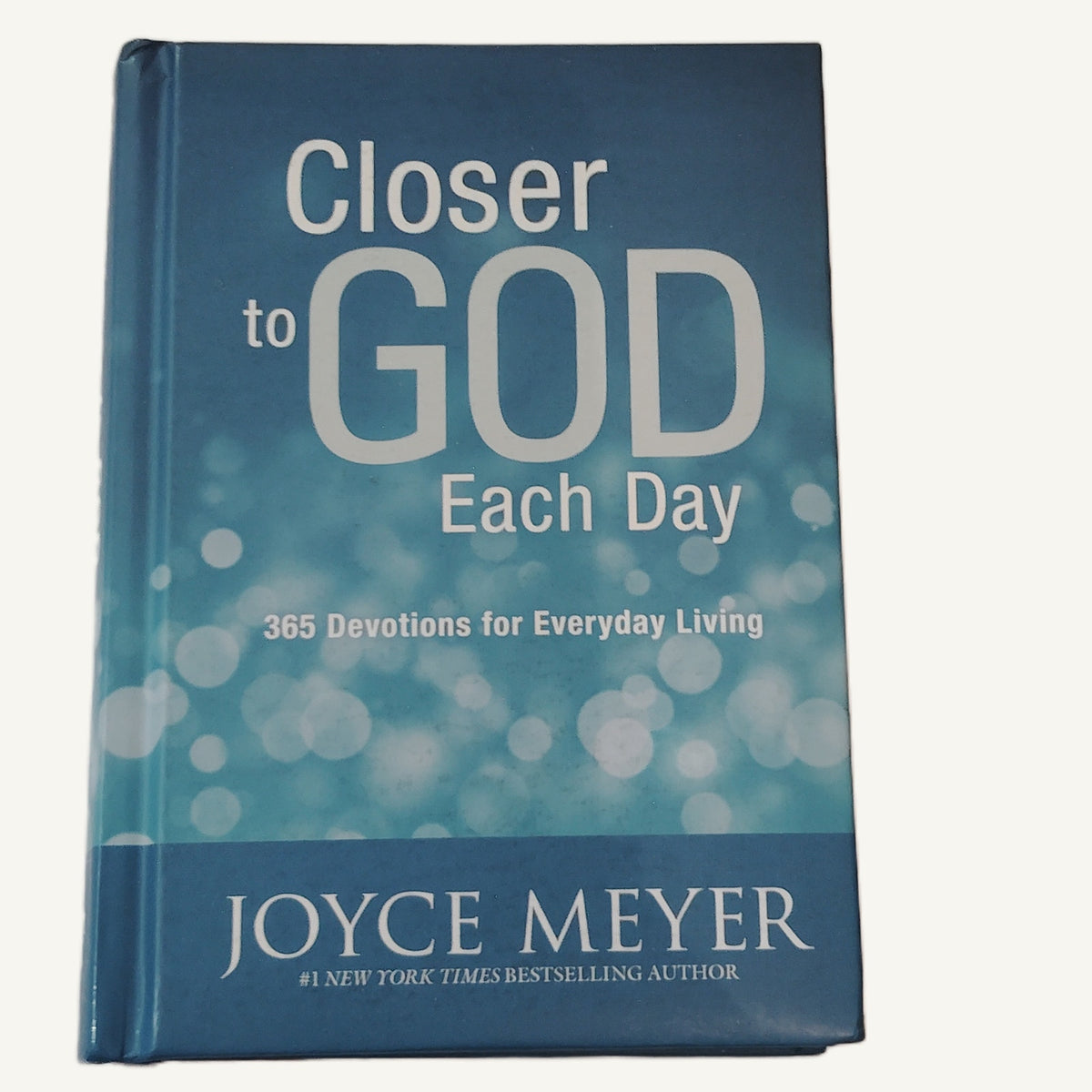 Joyce Meyer - Closer to God Each Day: 365 Devotions - 2015 Hardcover Blue/White