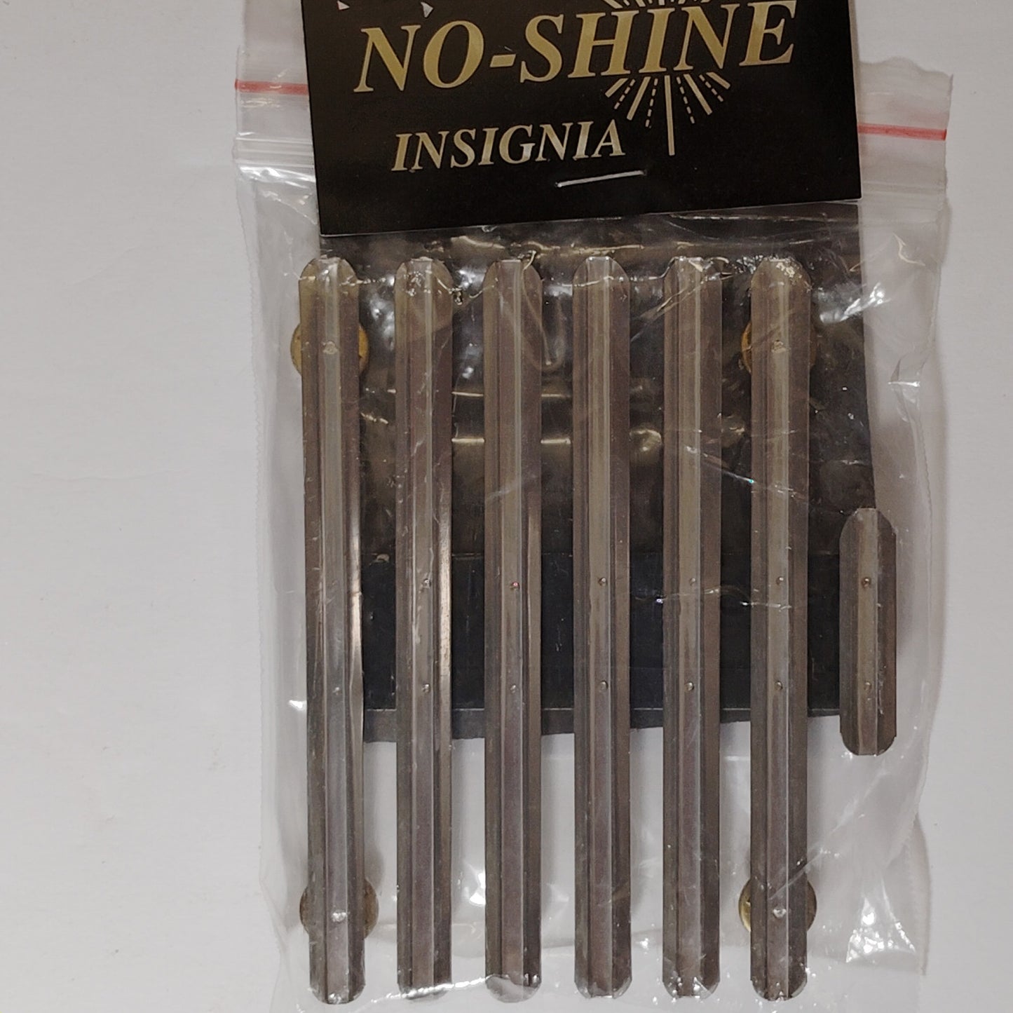 Mounting Rack Bar - 19 Ribbons (3/3/3/3/3/3/1 w/ 1/8" Gap)  No-Shine Insignia