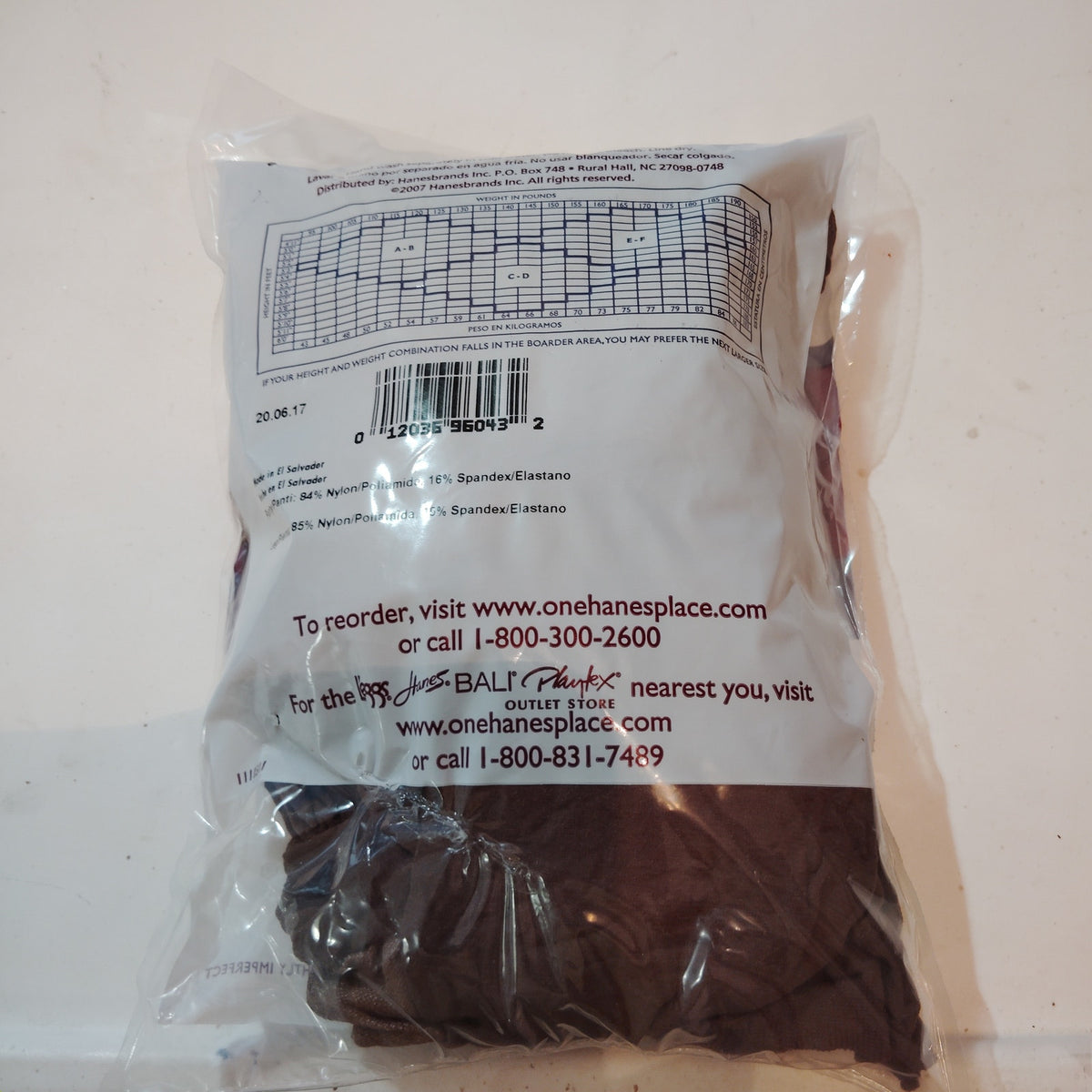 Hanes Silk Reflections Control Top Sandalfoot Pantyhose 4‑Pack EF Gentlebrown