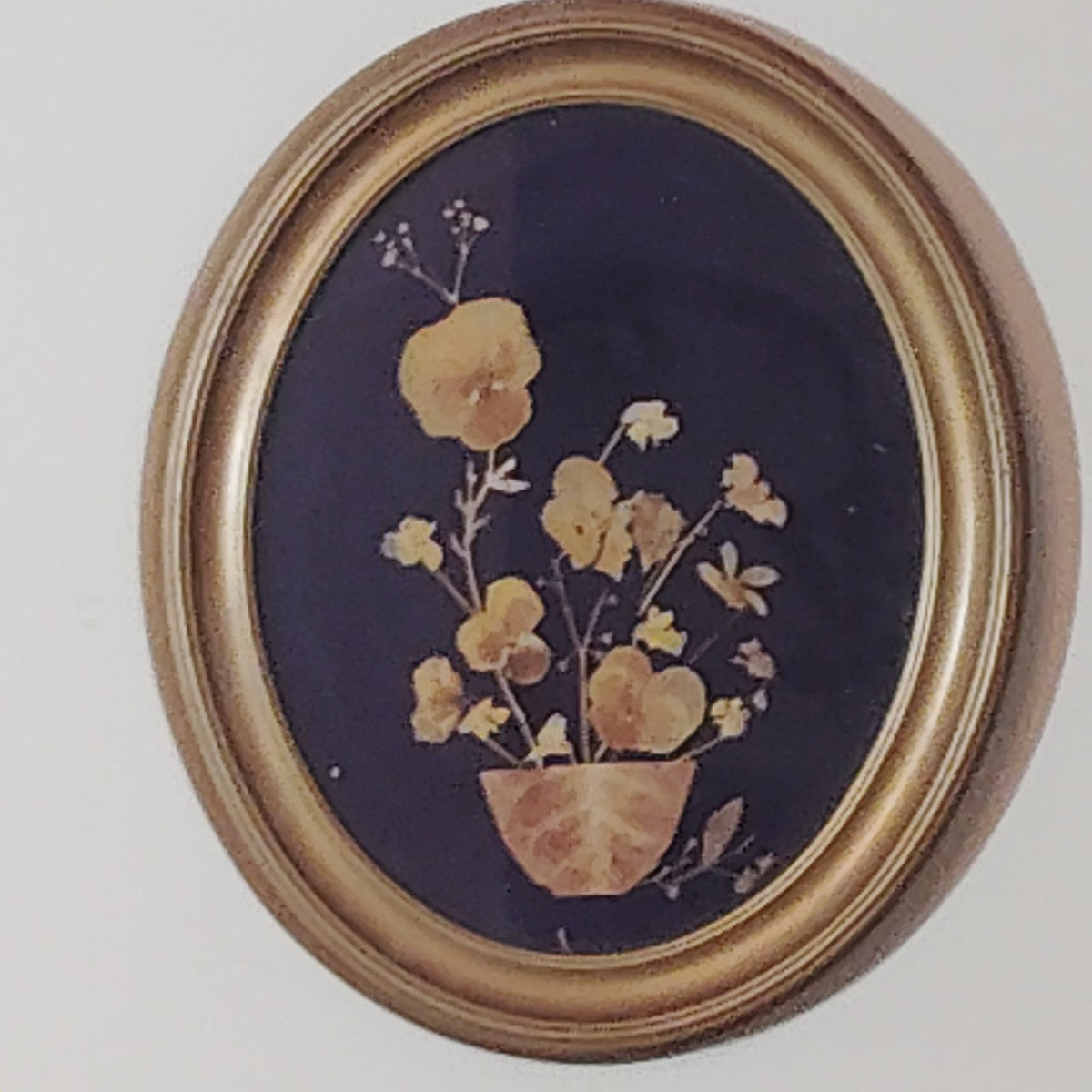 Vintage Oval Gold Frame Pressed Dried Flowers Botanical Wall Art 12x10 Easel