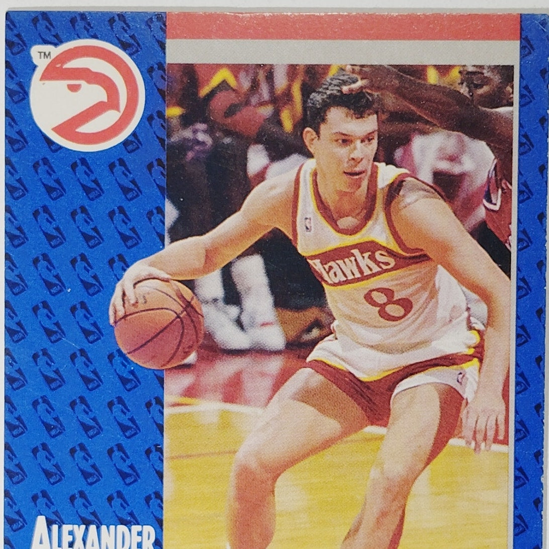 1991–92 Fleer Alexander Volkov #246 – Atlanta Hawks – Forward – NBA Card