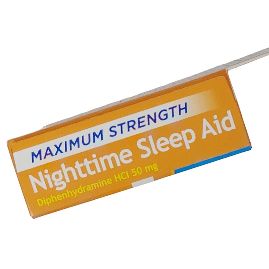 Rexall Max Strength Nighttime Sleep Aid – Diphenhydramine 50mg – 16 Softgels – Exp. 10/2026