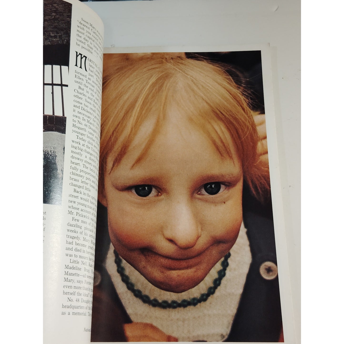 National Geographic Magazine – April 1974, Charles Dickens, Damascus, Timber
