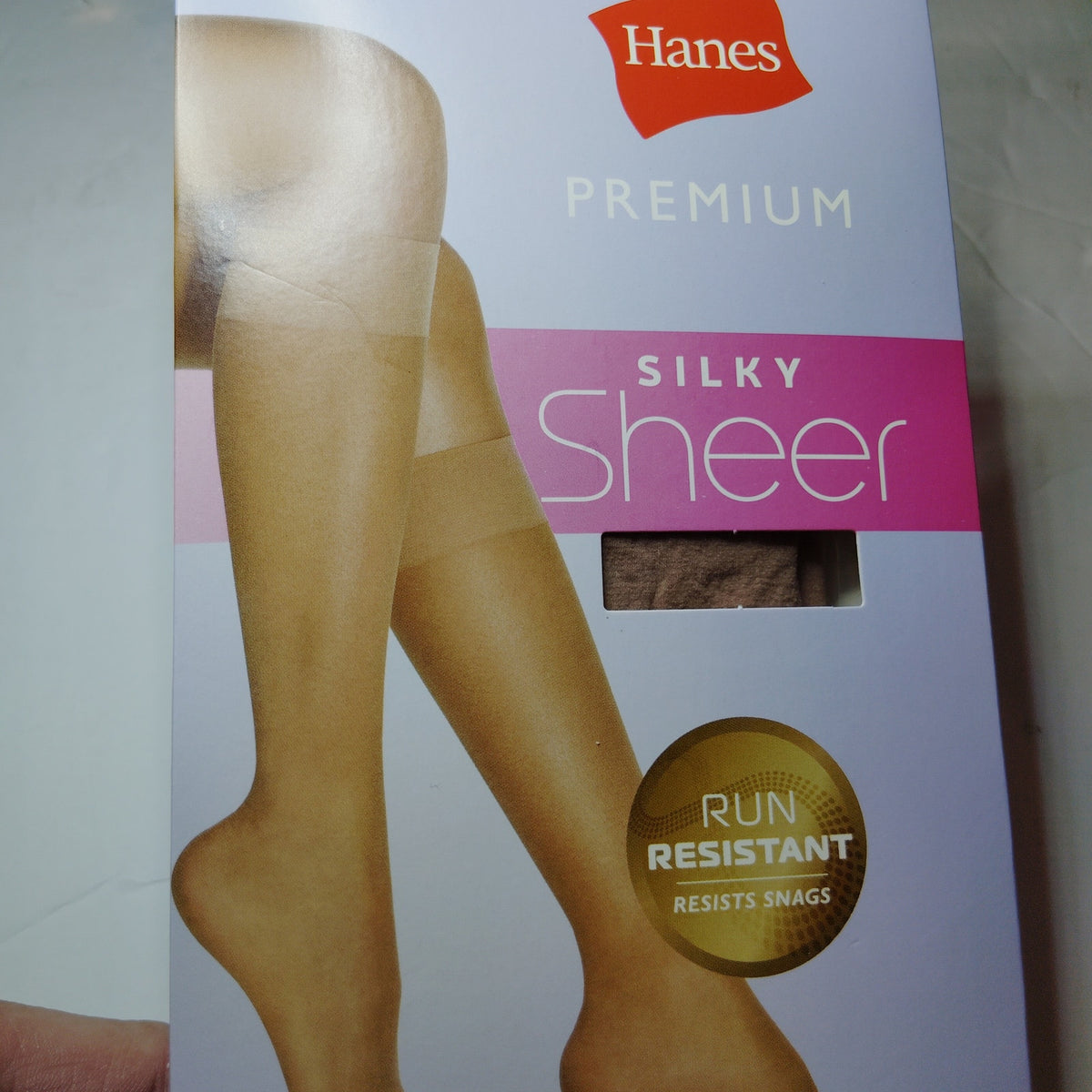 Hanes Silk Reflections Silky Sheer Nude Knee Highs Medium 2-Pair Run Resistant