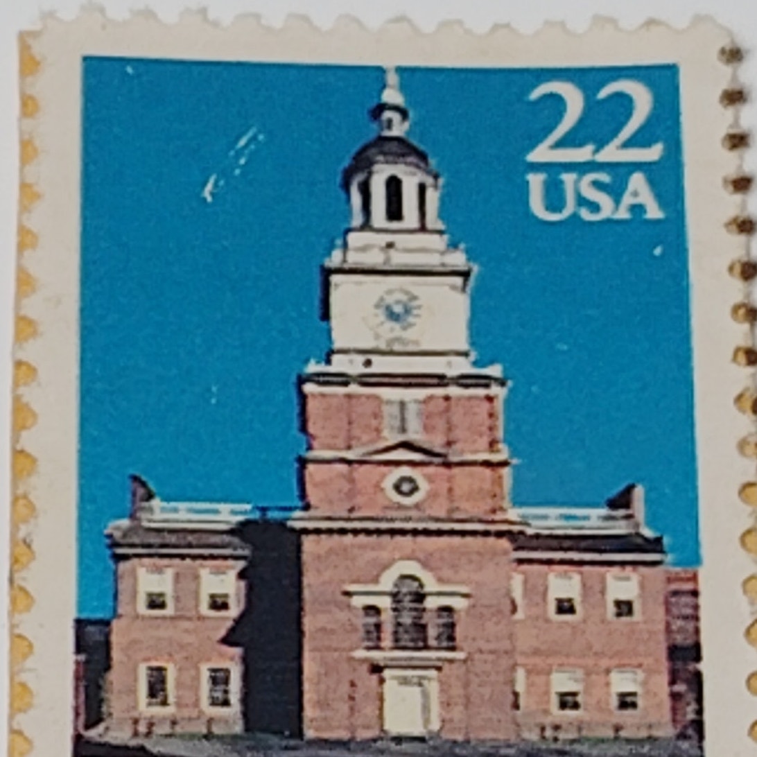 Pennsylvania Independence Hall 22 Cent USA Stamp Scott 2337 Blue/White USPS