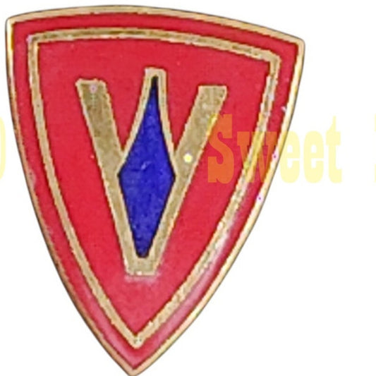 USMC 5th Marine Division Hat, Lapel, Brooch Novelty Collectors Pin 1"H x 7/8"W
