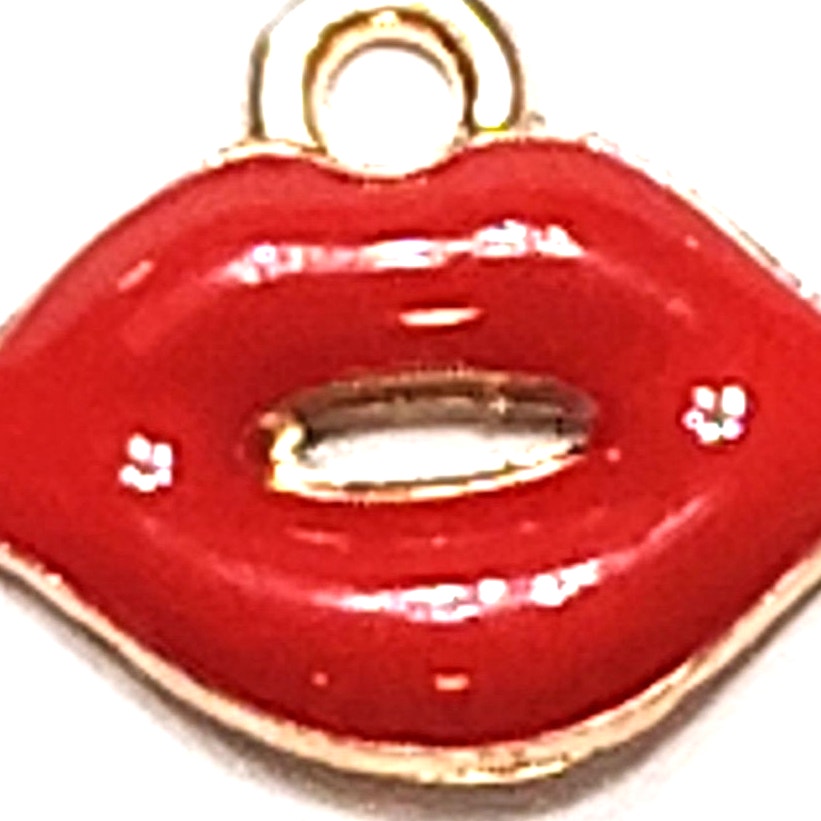 Red Lip Charm Enamel Gold‑Tone Border 5/8" Pendant Jewelry Making