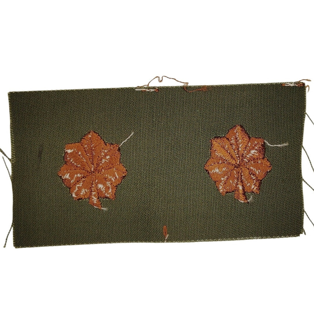 Vintage U.S. Major O-4 Sew-On Rank Insignias, Emb. Gold Oak Leaves on ODG, 1 Pr