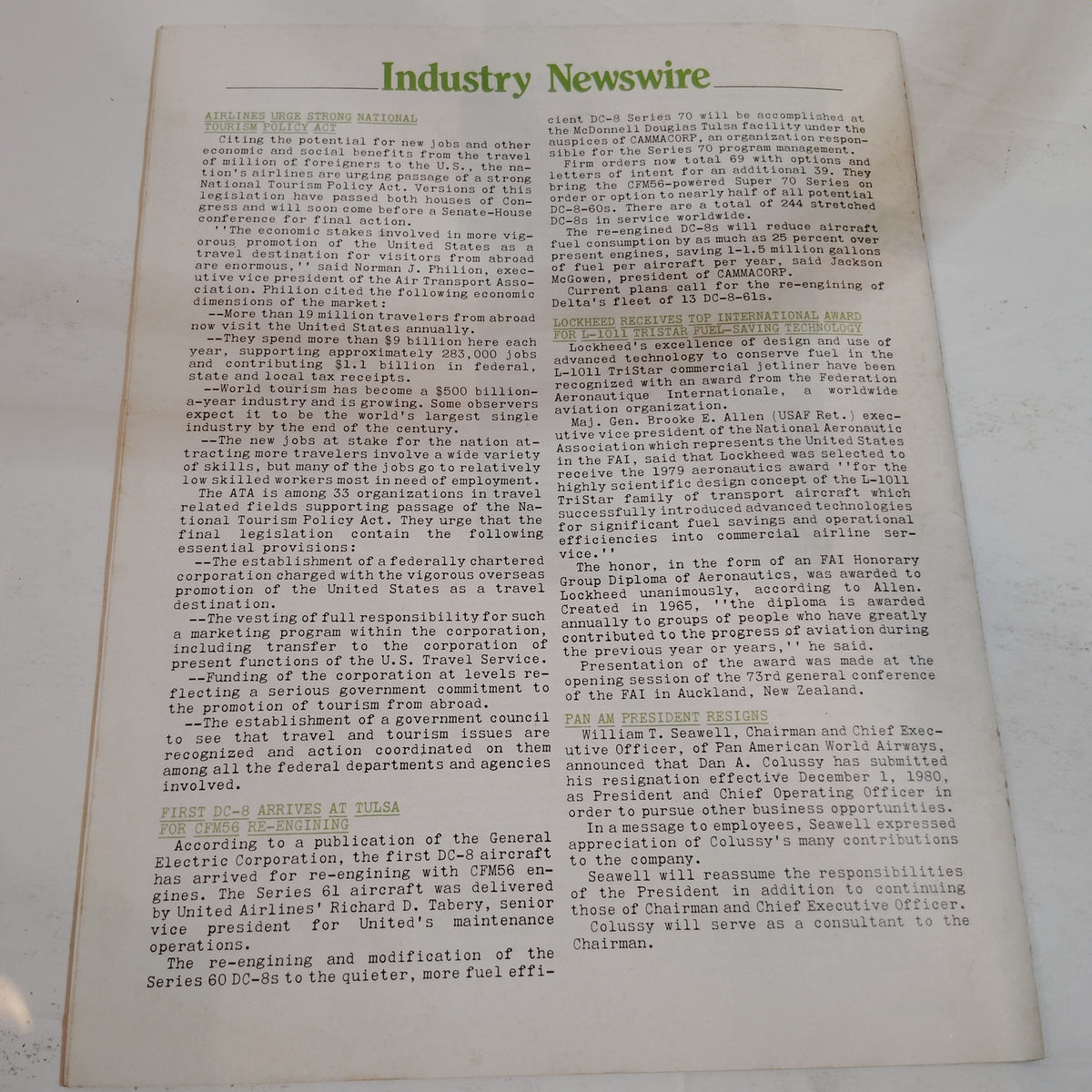 Vintage Delta Digest Magazine December 1980 - Airline Memorabilia, Green/Red