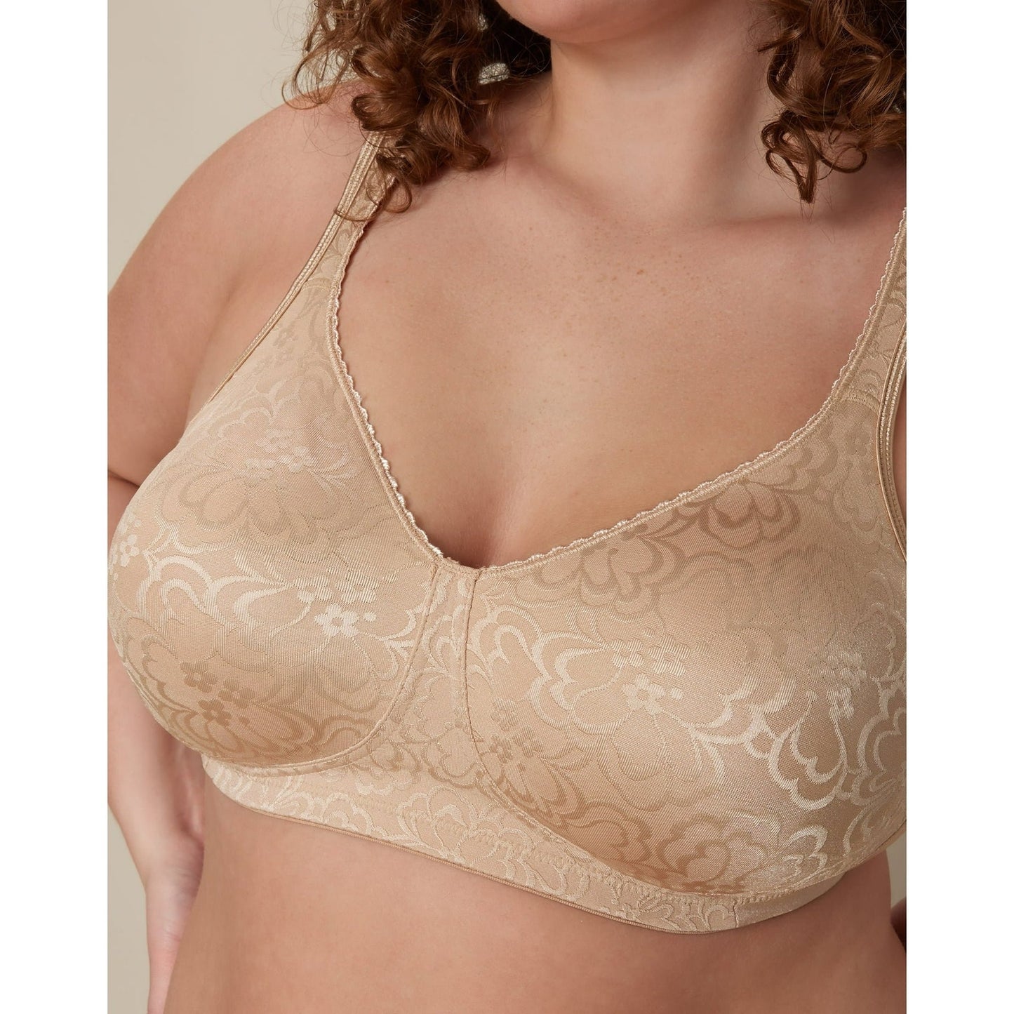 Playtex 18 Hour Ultimate Lift & Support Wireless Bra – Nude – 44D
