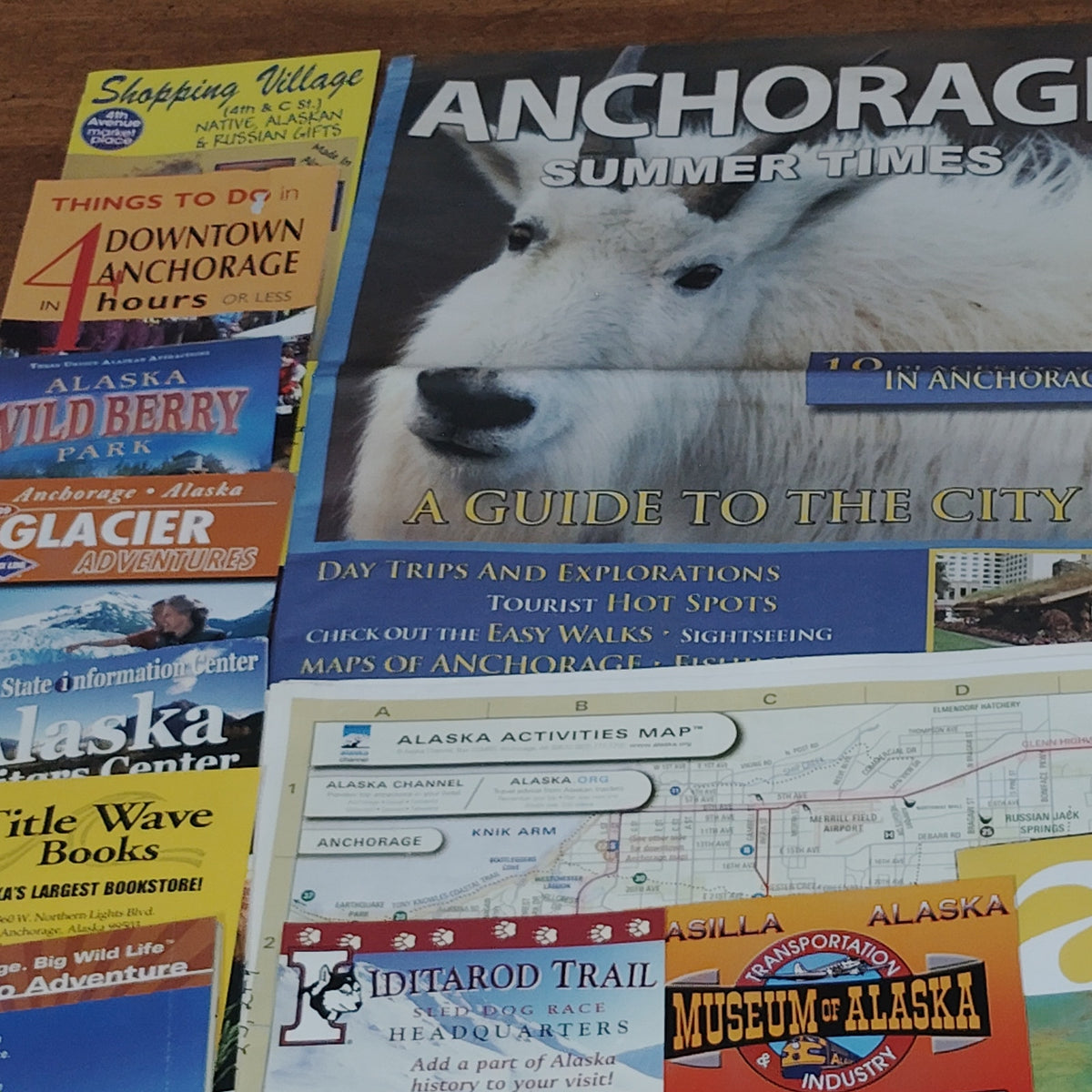 Vintage Alaska Tourist Guides & Maps (2009-2016) - Anchorage Wasilla Fairbanks