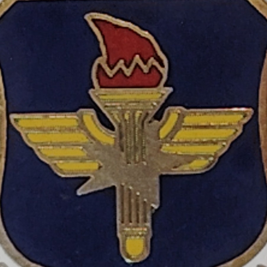 U.S. Air Force Air Training Command Shield Novelty Hat/Lapel/Brooch Pin, Metal
