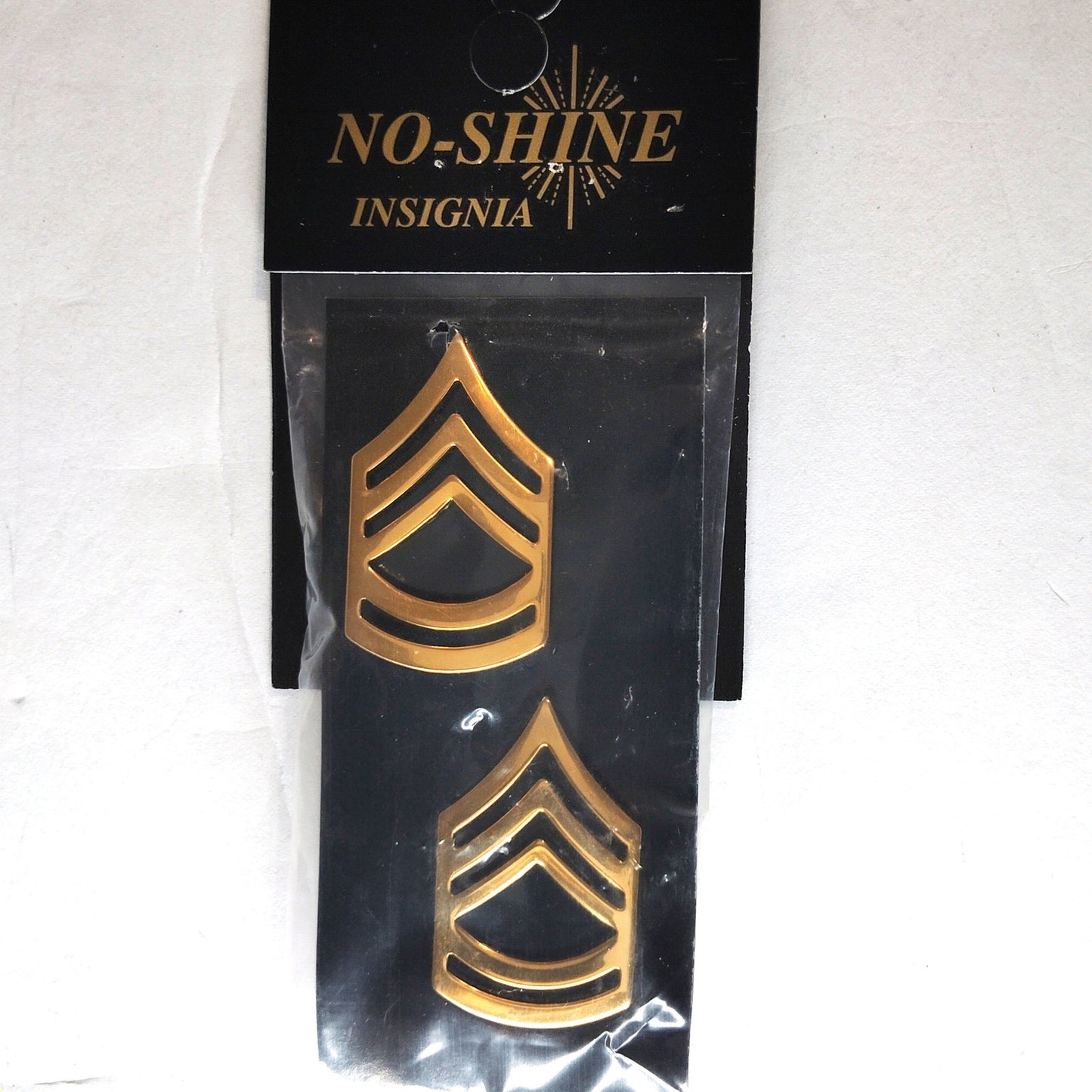 US Army SFC E‑7 Rank Novelty Hat Lapel Pin Set, Gold Tone 1‑3/8" × 13/16" 1 Pair