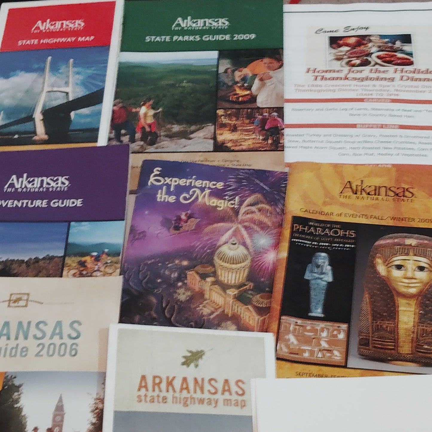 2006 Arkansas Vacation Ephemera Lot - Maps, Guides, Crescent Hotel, Pharaohs