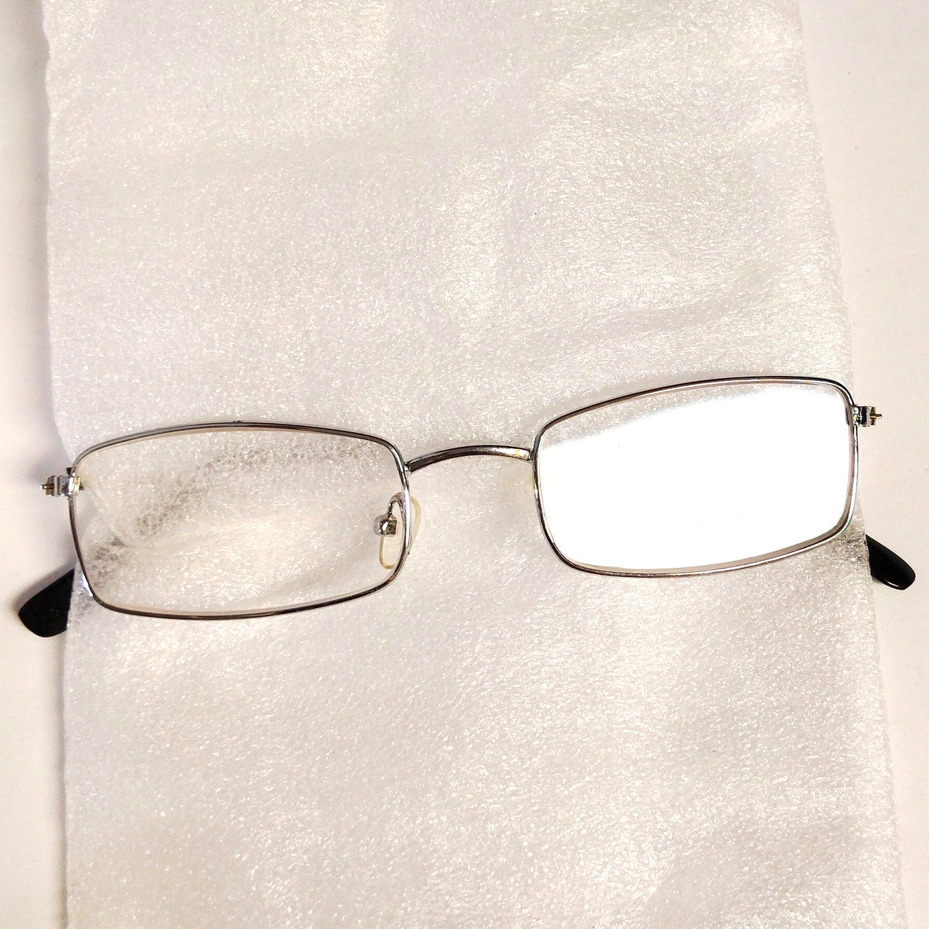 VTG Silver Full‑Rim Rectangular Metal Reading Glasses +3.00 Unbranded