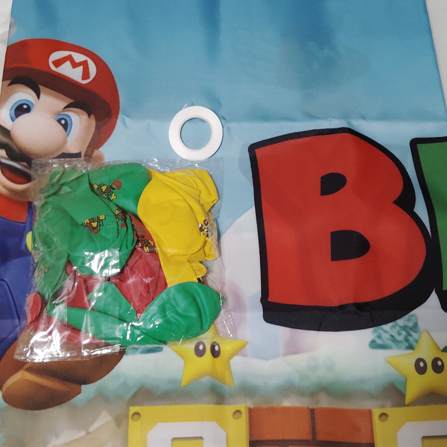 Super Mario Bros Birthday Banner 120" x 19" Includes 25 Mario Character Balloons