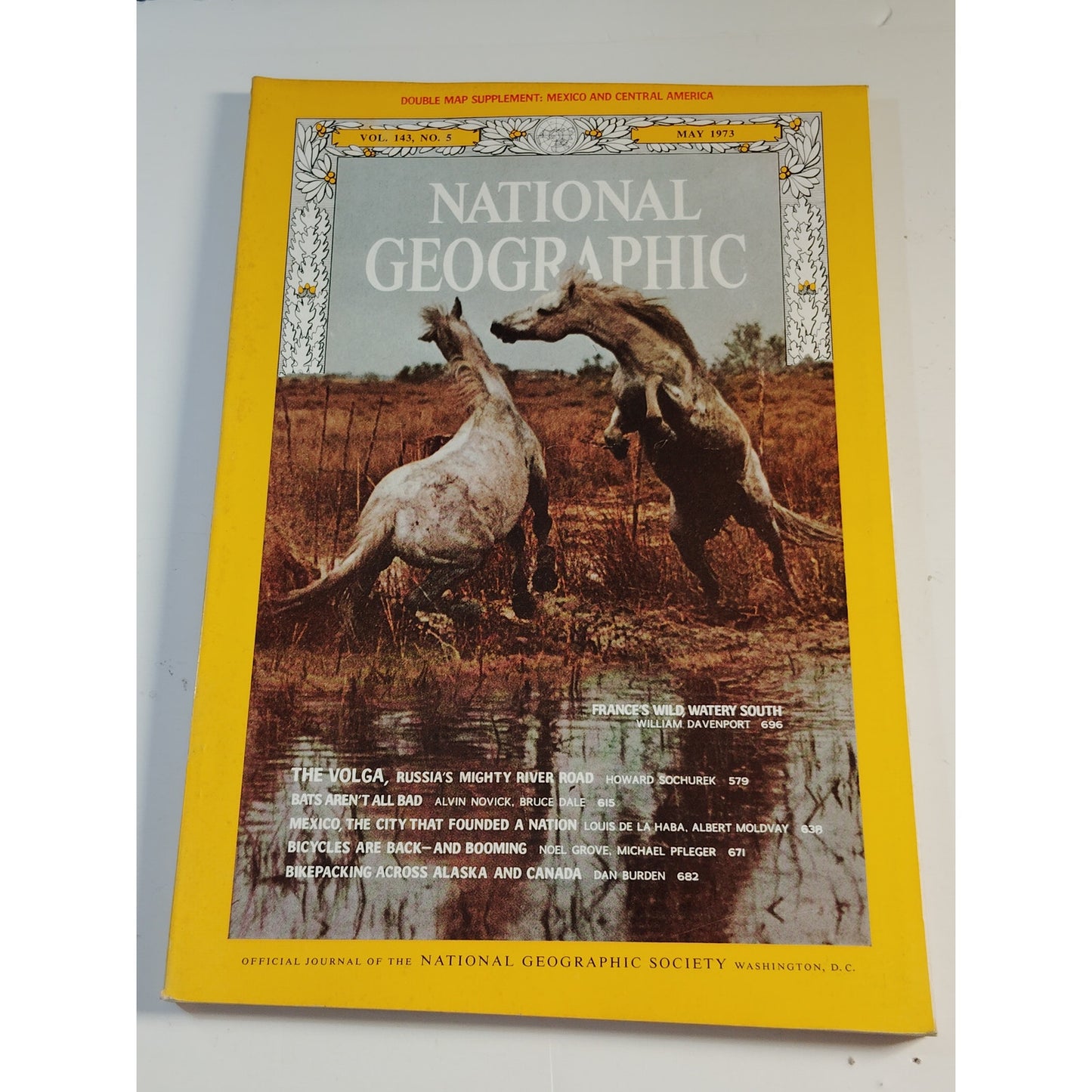 National Geographic – May 1973, Bats, Bicycles, Volga River, Mexico, Bikepacking