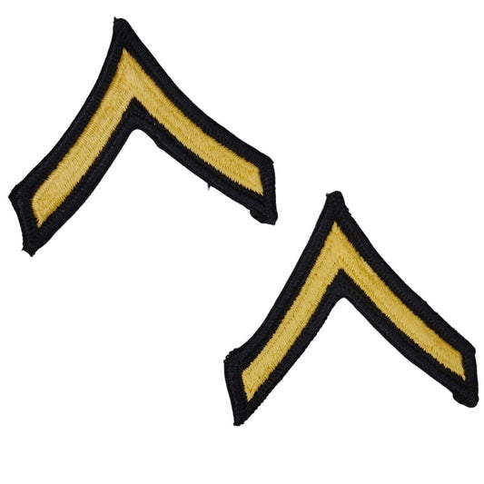 US Army Private E‑2 Rank Chevrons Female Gold on Green Pair Sew‑On