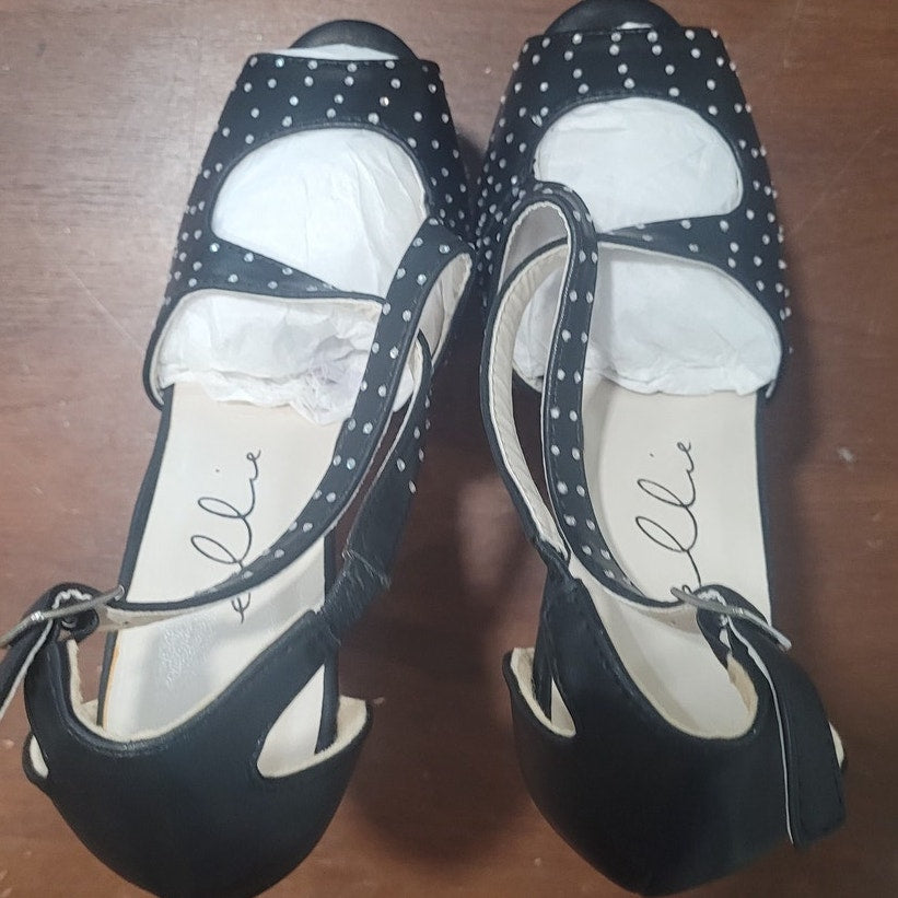 Ellie Shoes Women’s Black Platform Stiletto with Studs – 709-WICKED, Size 7