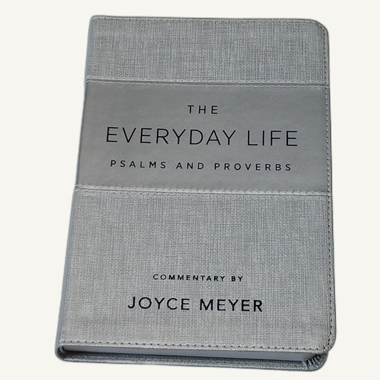 Joyce Meyer - The Everyday Life: Psalms & Proverbs (LeatherLuxe, 2020)