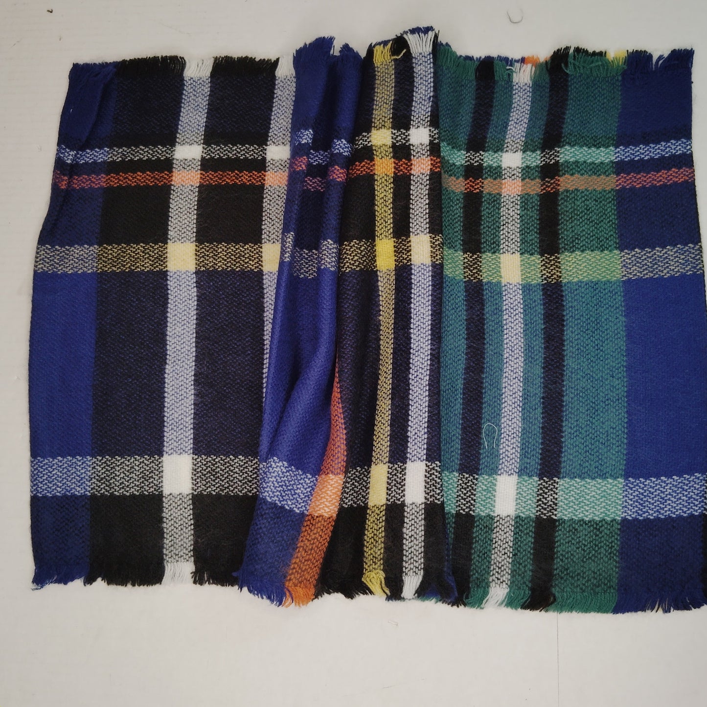 Lucky Leaf Infinity Scarf w/ Tassels Lightweight 100% Acrylic Navy Blue Plaid