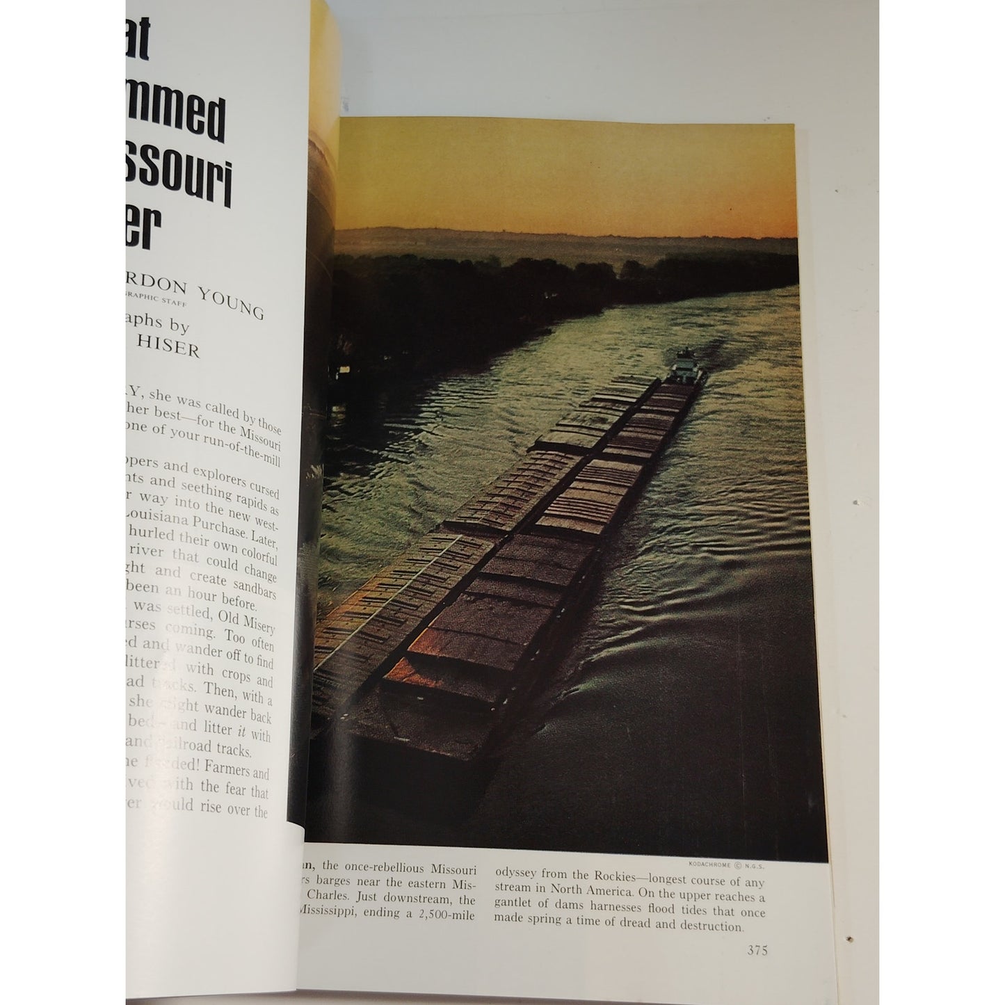 National Geographic Magazine – September 1971, Captain Cook, Missouri River, Brazil