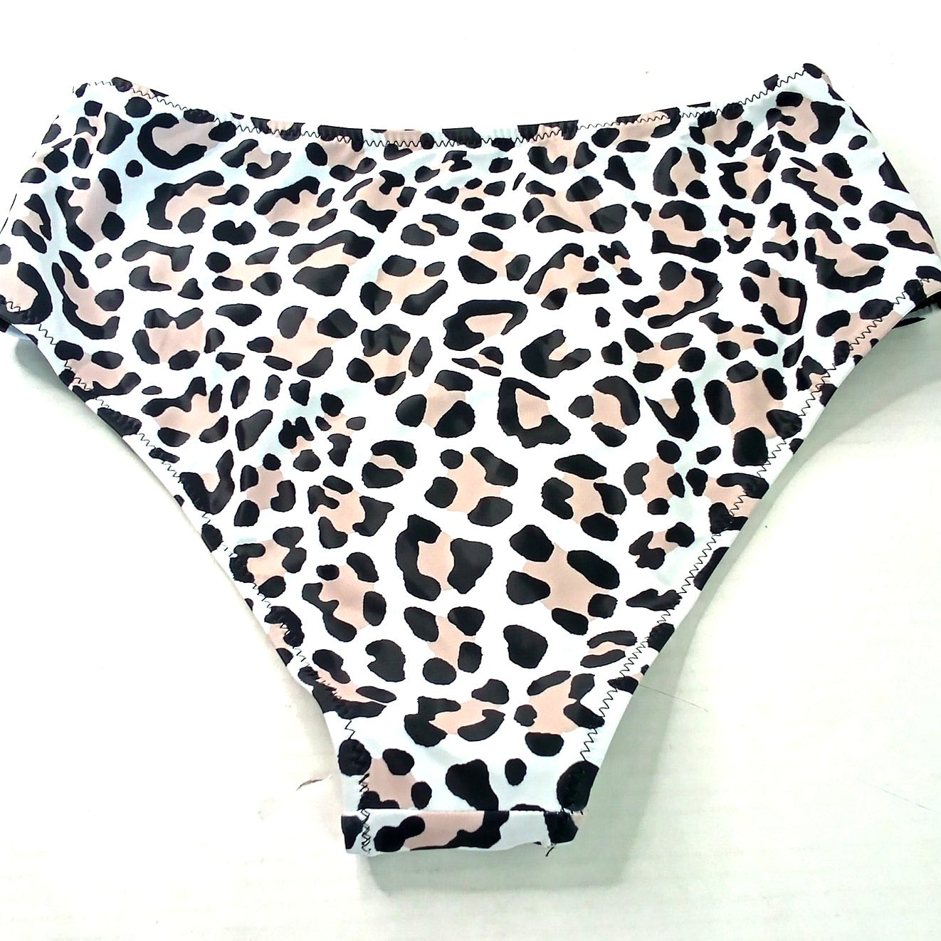 Beachsissi Leopard Print High Waisted Bikini Bottoms Women’s Swim Medium