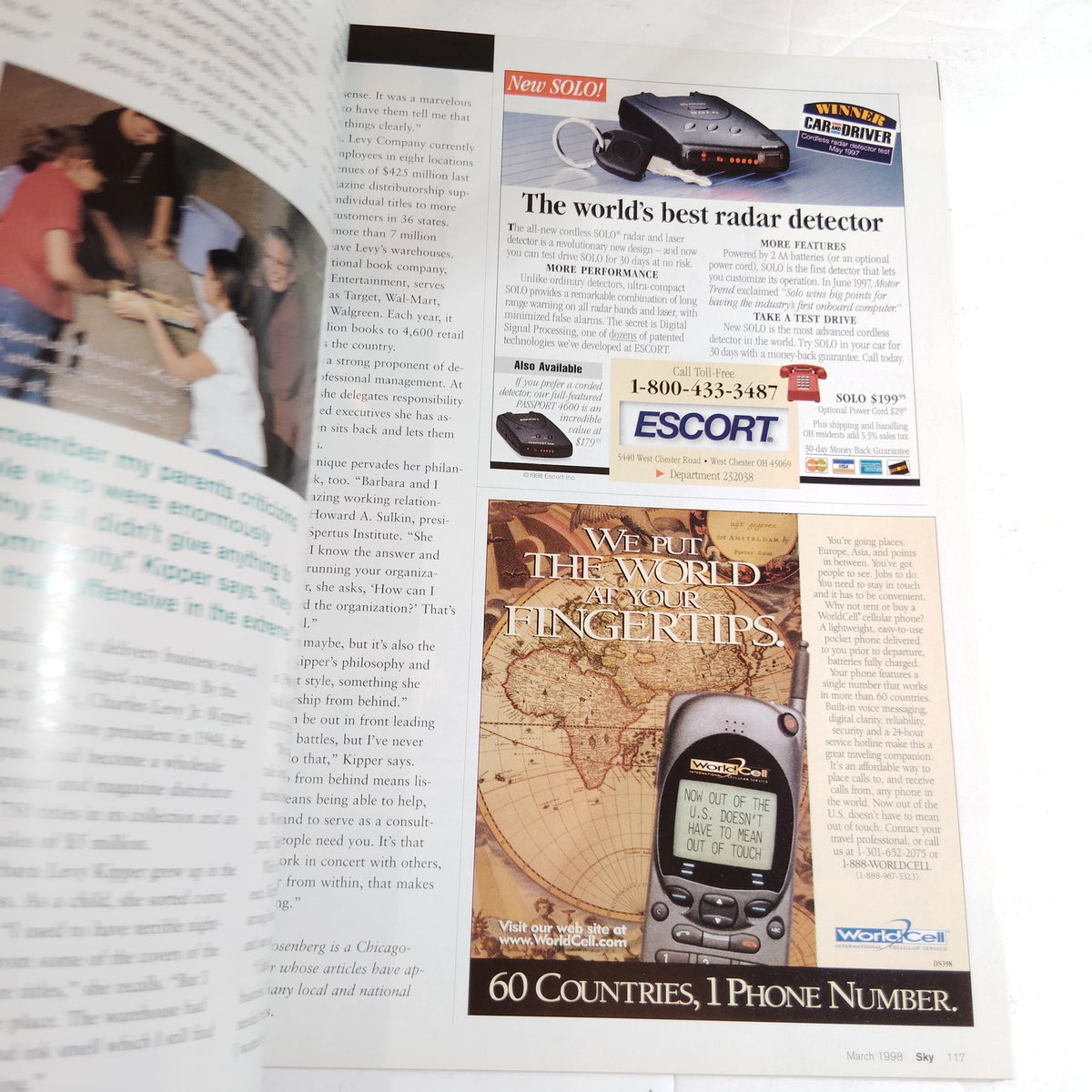 Delta Sky In-Flight Magazine - March 1998 - Charleston & Travel